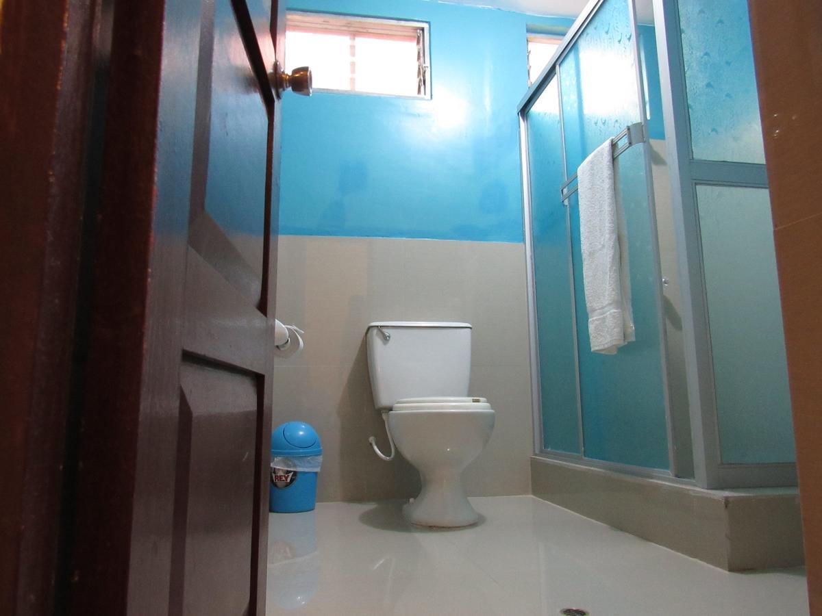 Baño Tarapoto Inn