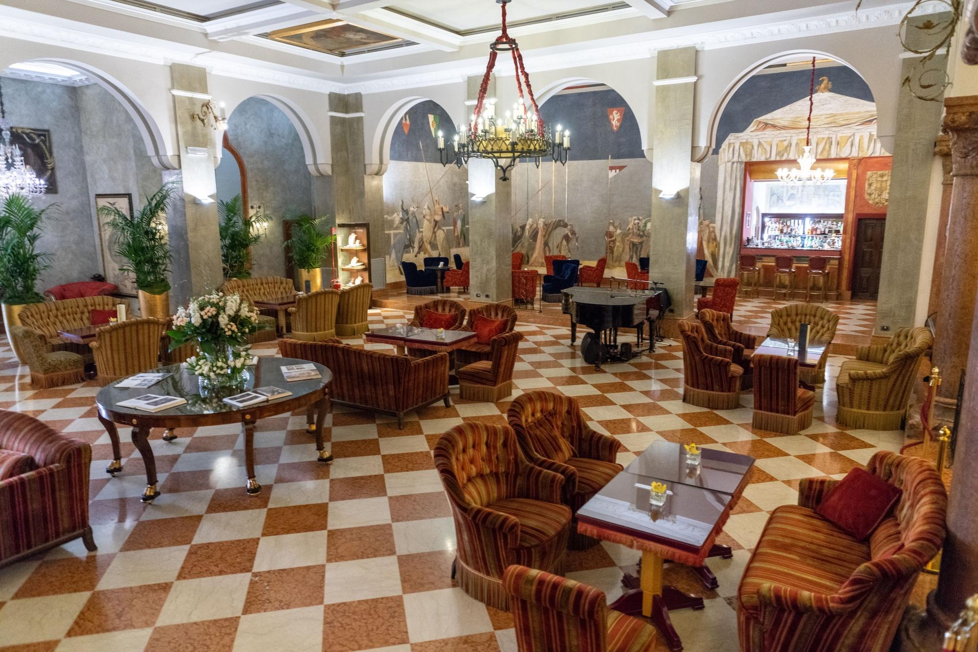 Bar/Salón Due Torri Hotel