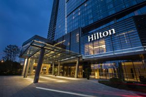Alojamiento - Hilton Wuhan Riverside