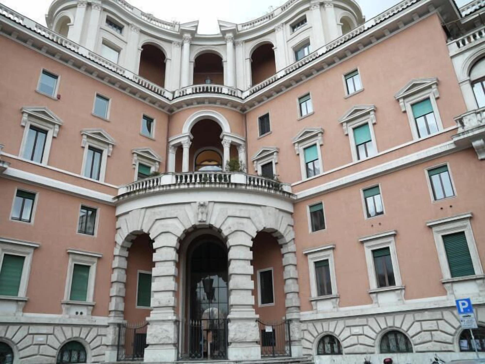 Vista Exterior Holiday House Belle Arti