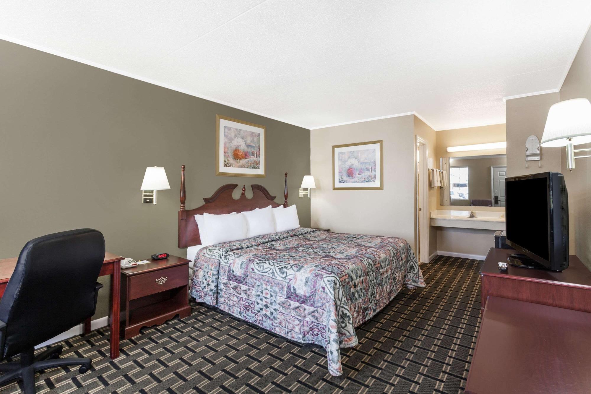 Habitación Days Inn by Wyndham Lenoir City