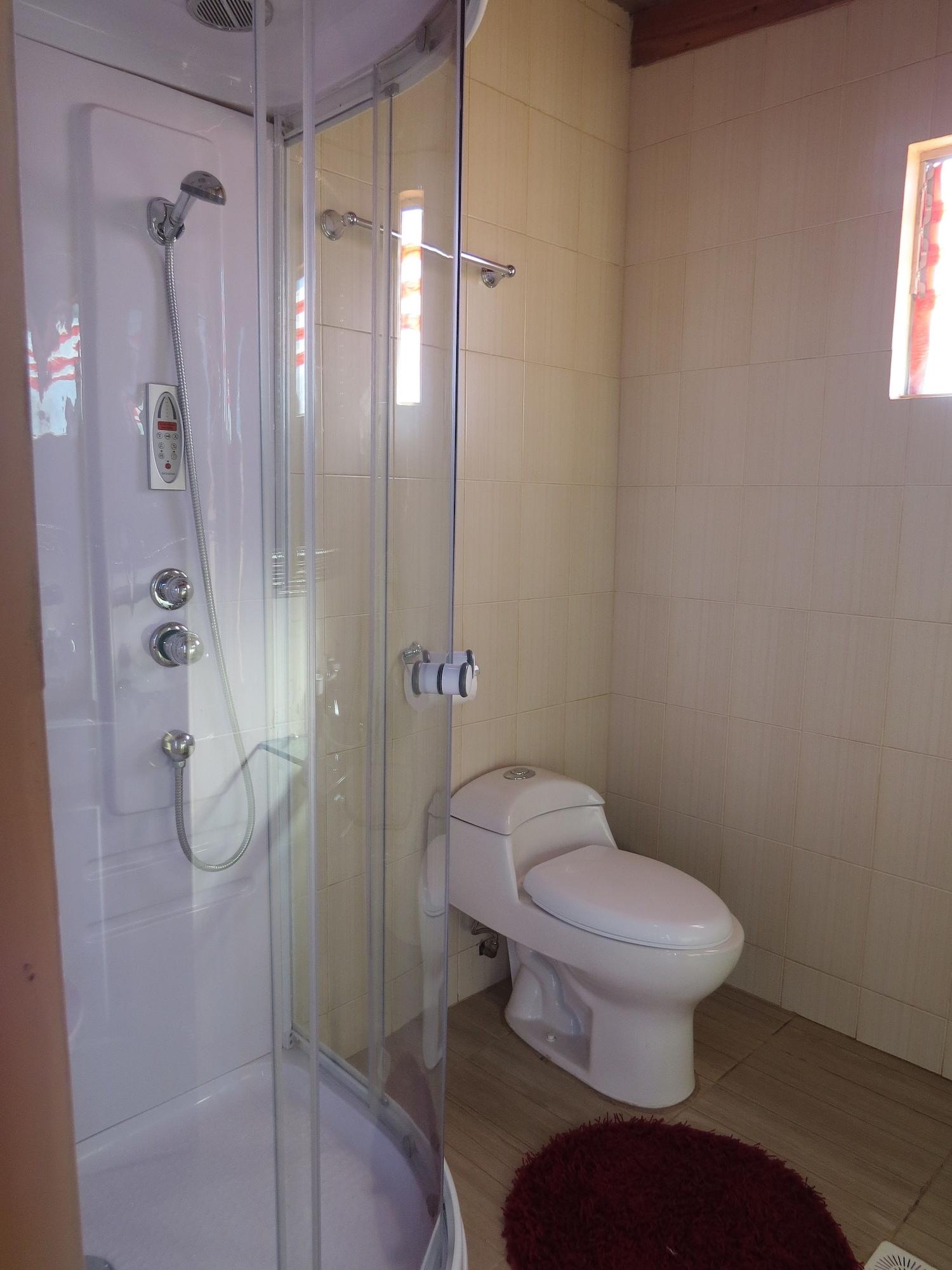 Equipamiento de Habitación Haramaksi