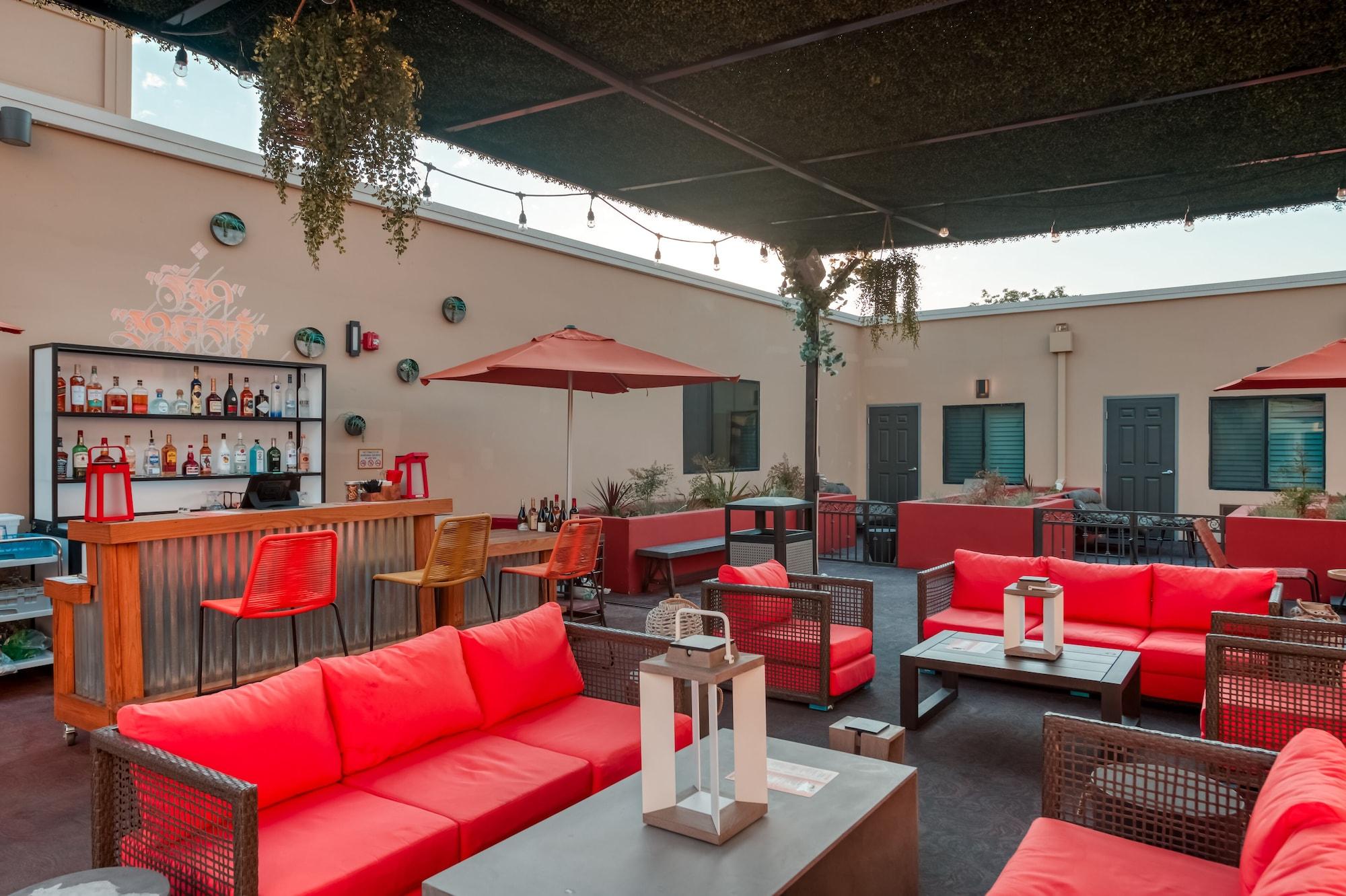 Bar/Salón Hotel Lexen - Newhall