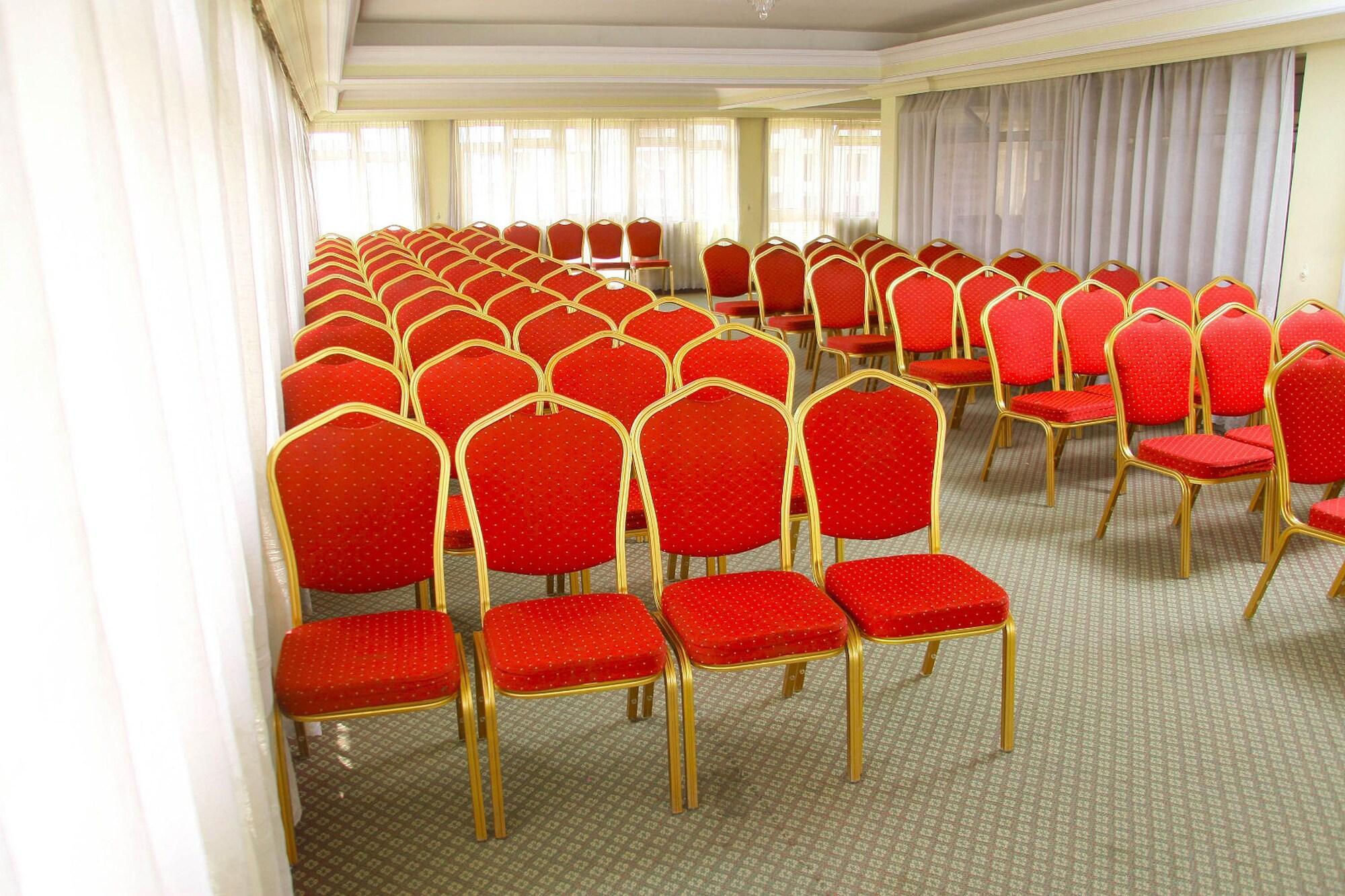 Centro de Negocios Damu Hotel