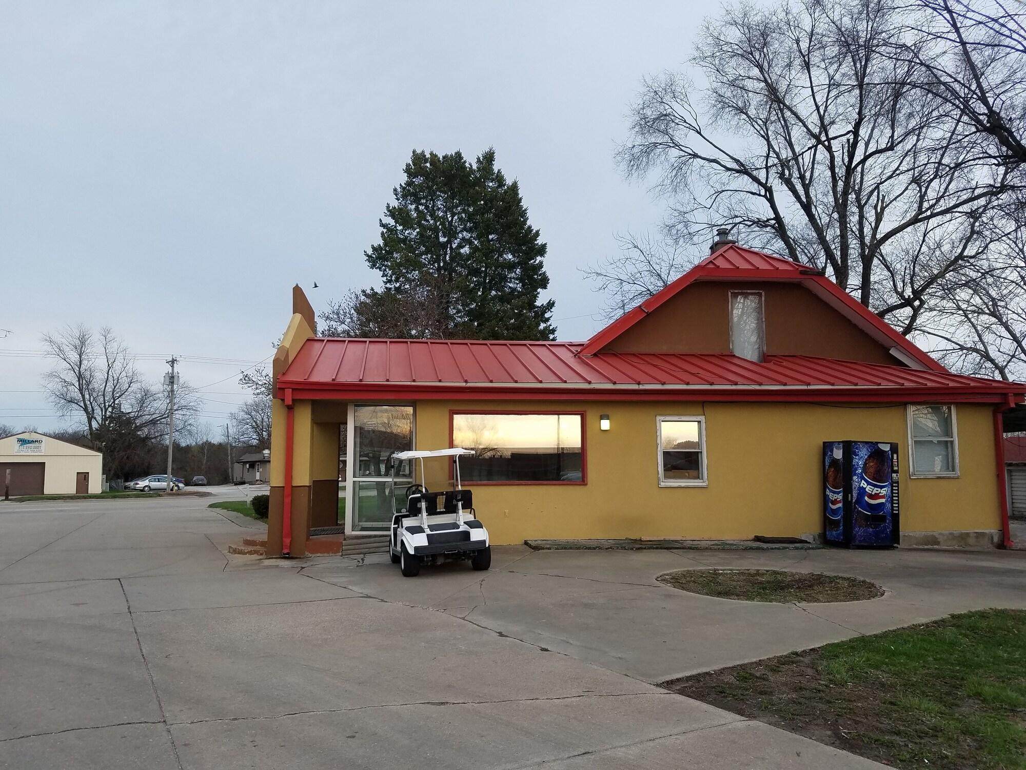 Vista Exterior Budget Inn