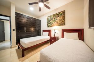Alquiler Vacacional - Beachfront Ocean View Penthouse Surf 408