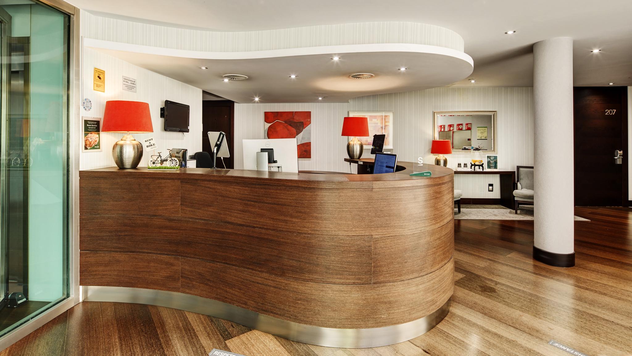 Vista Lobby Hotel Sercotel Coliseo