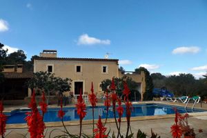 Renta Vacacional - Cas Bunyoler - In Cas Concos, Felanitx, with private swimming pool, AC bedrooms