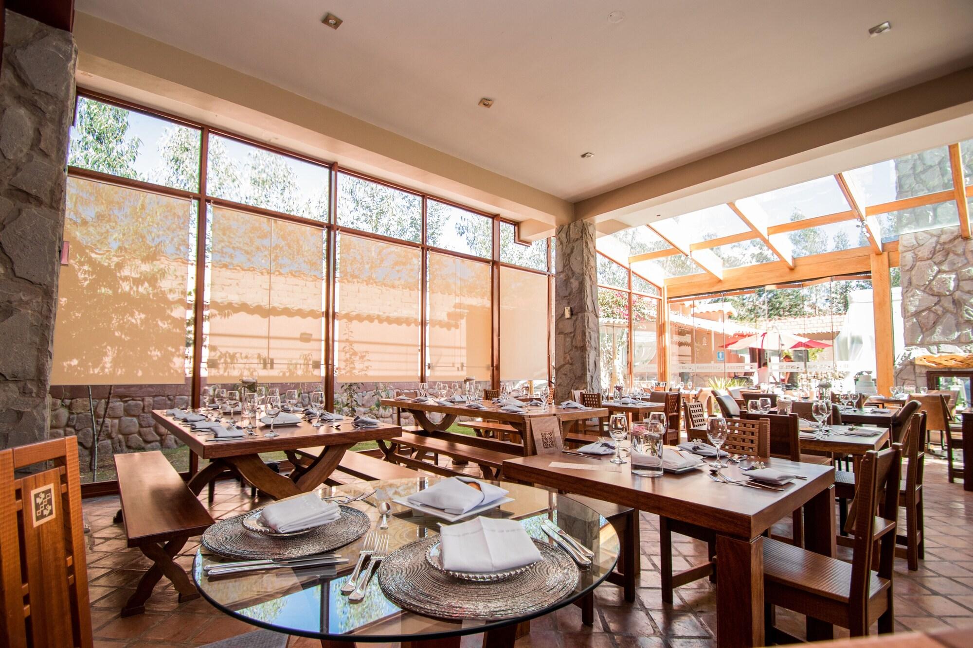 Restaurant Intiterra The Luxury Apart Hotel
