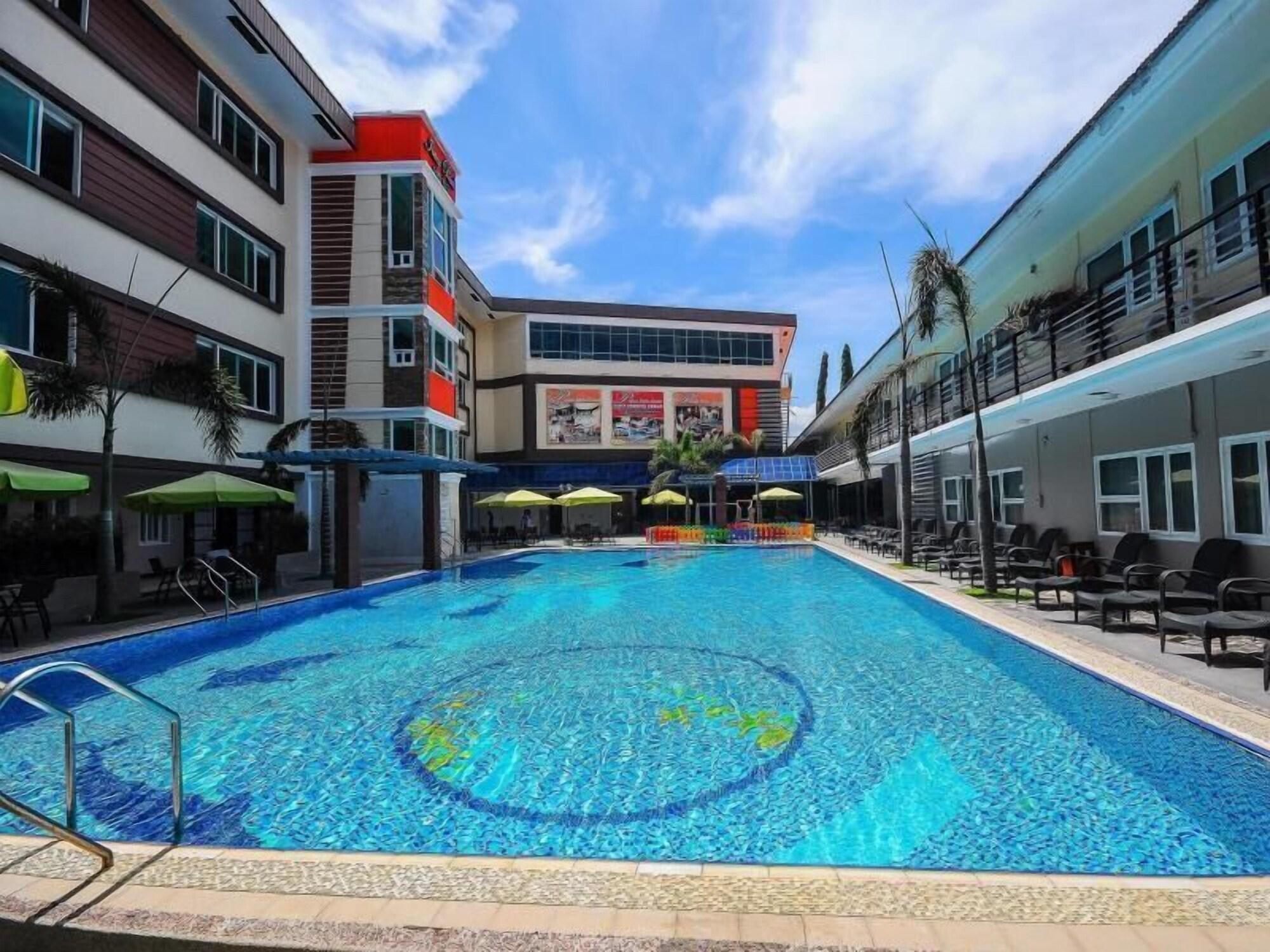 Vista Piscina Inter Park Hotel