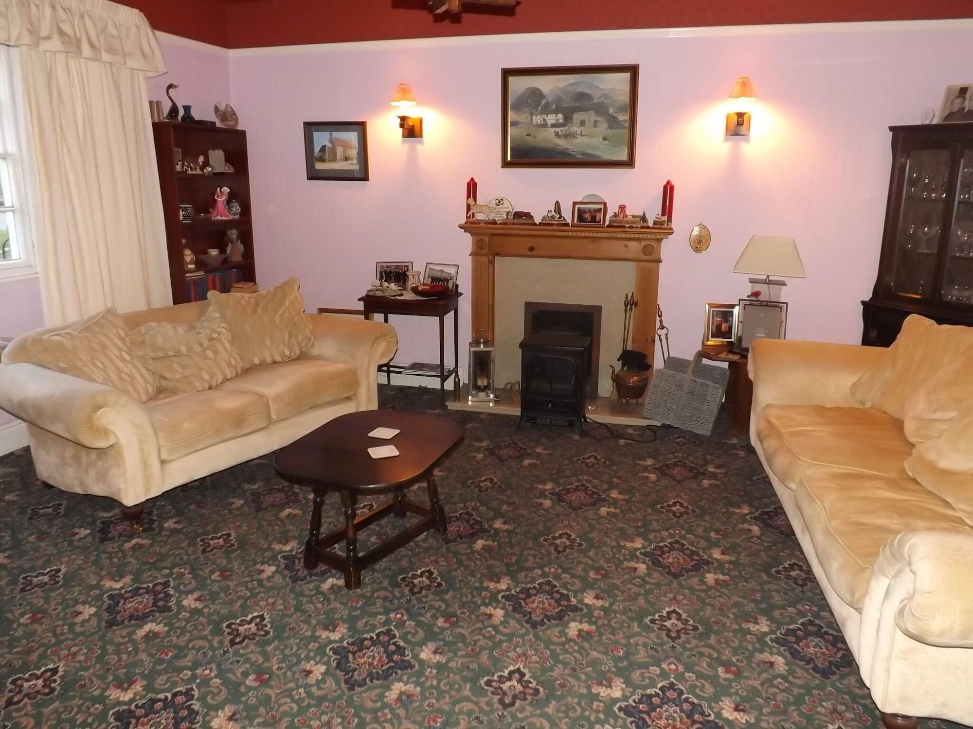 Vista Lobby Pear Tree Farm B&B