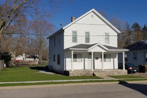 Alquiler Vacacional - Downtown Ionia 2 Story Cottage