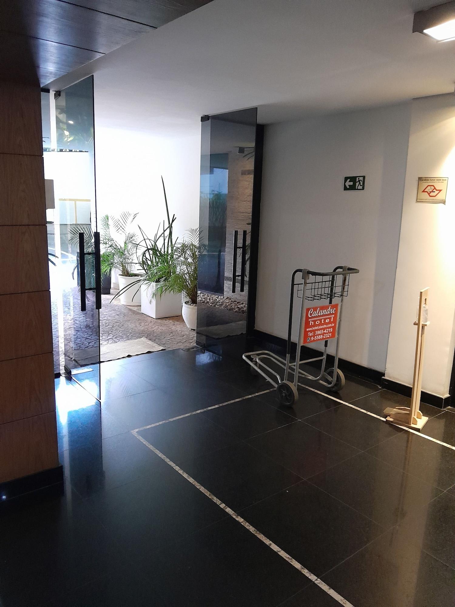 Vista Lobby Hotel Calandre