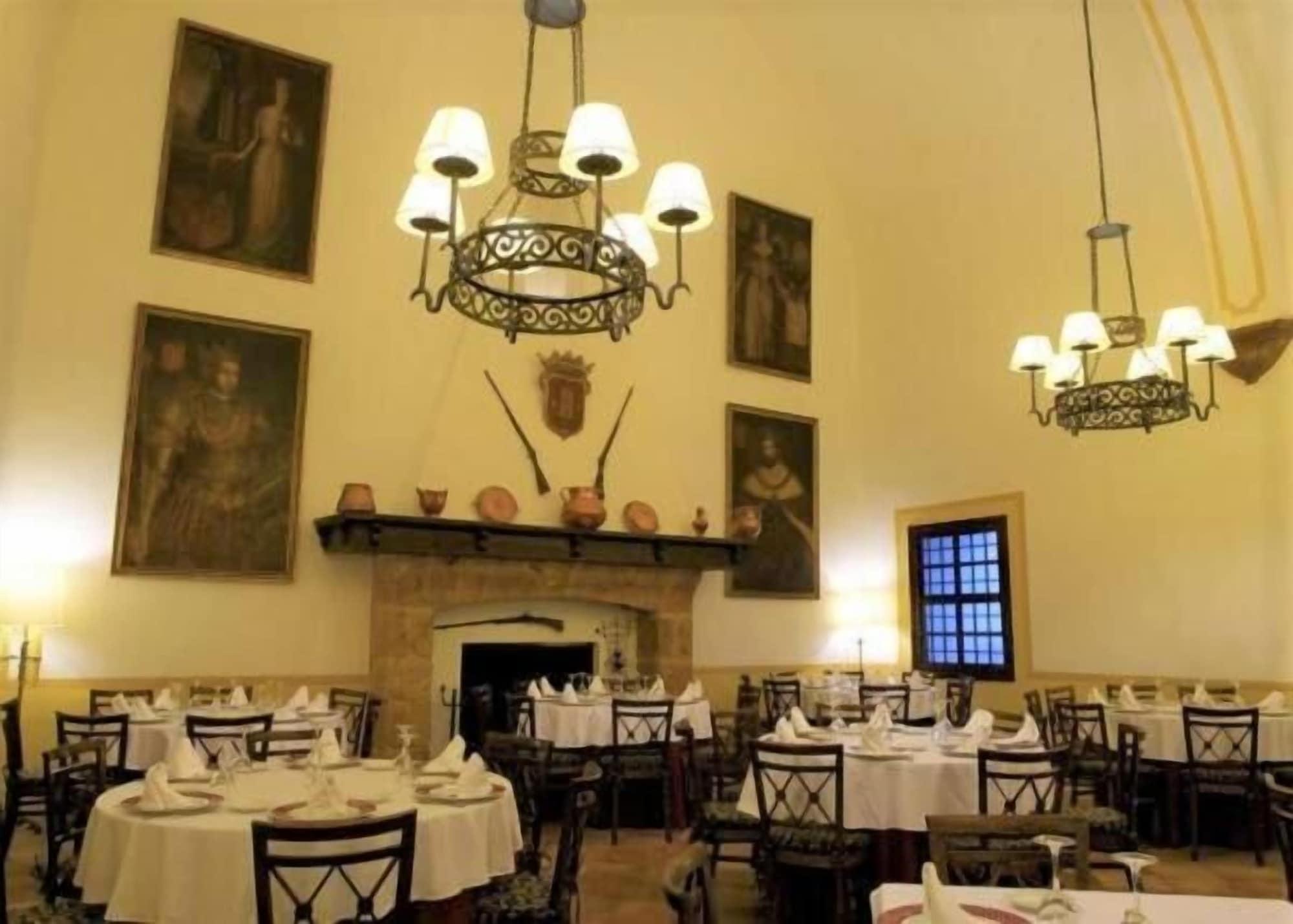 Restaurant Monasterio de Piedra