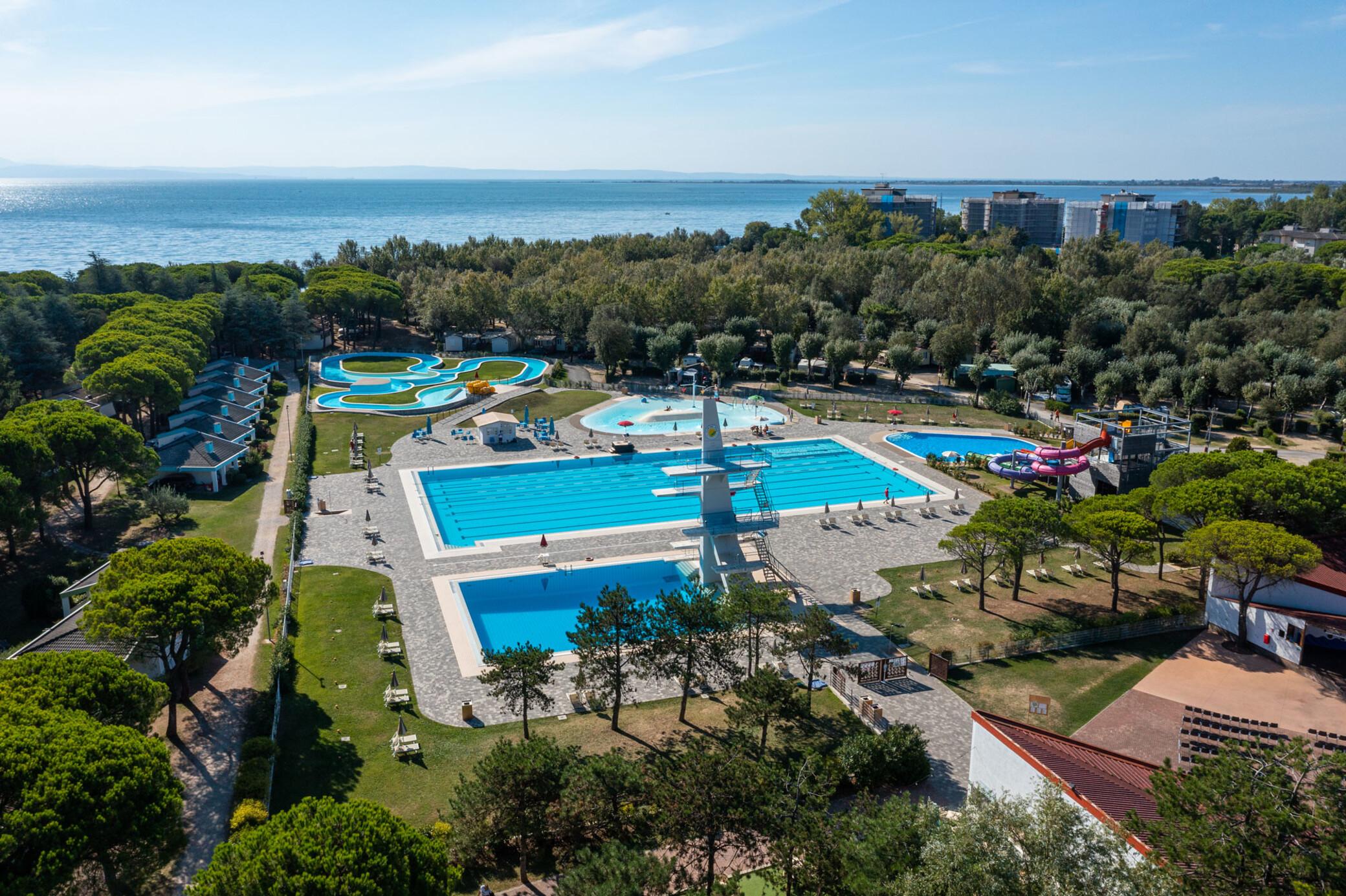 Vista Exterior Club del Sole Marina Julia Family Camping Village