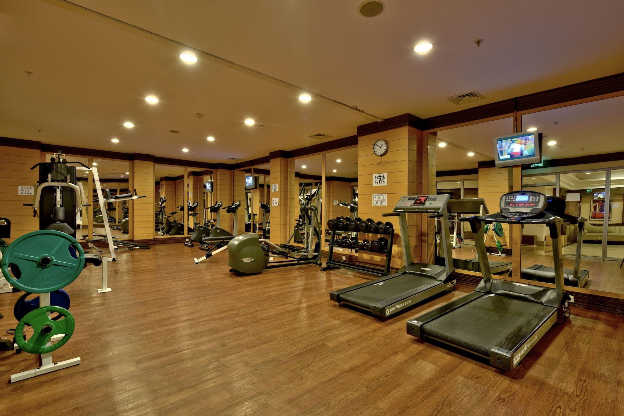 Gimnasio Side Star Park - All Inclusive