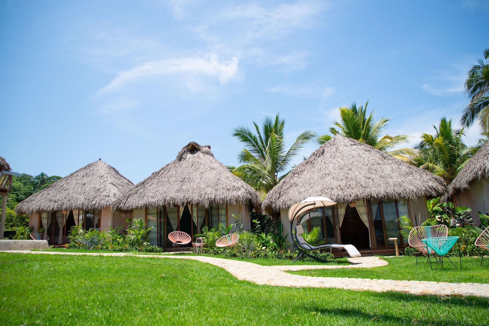 Vista Exterior Amaca Beach Retreat - Puerto Vallarta South Shore