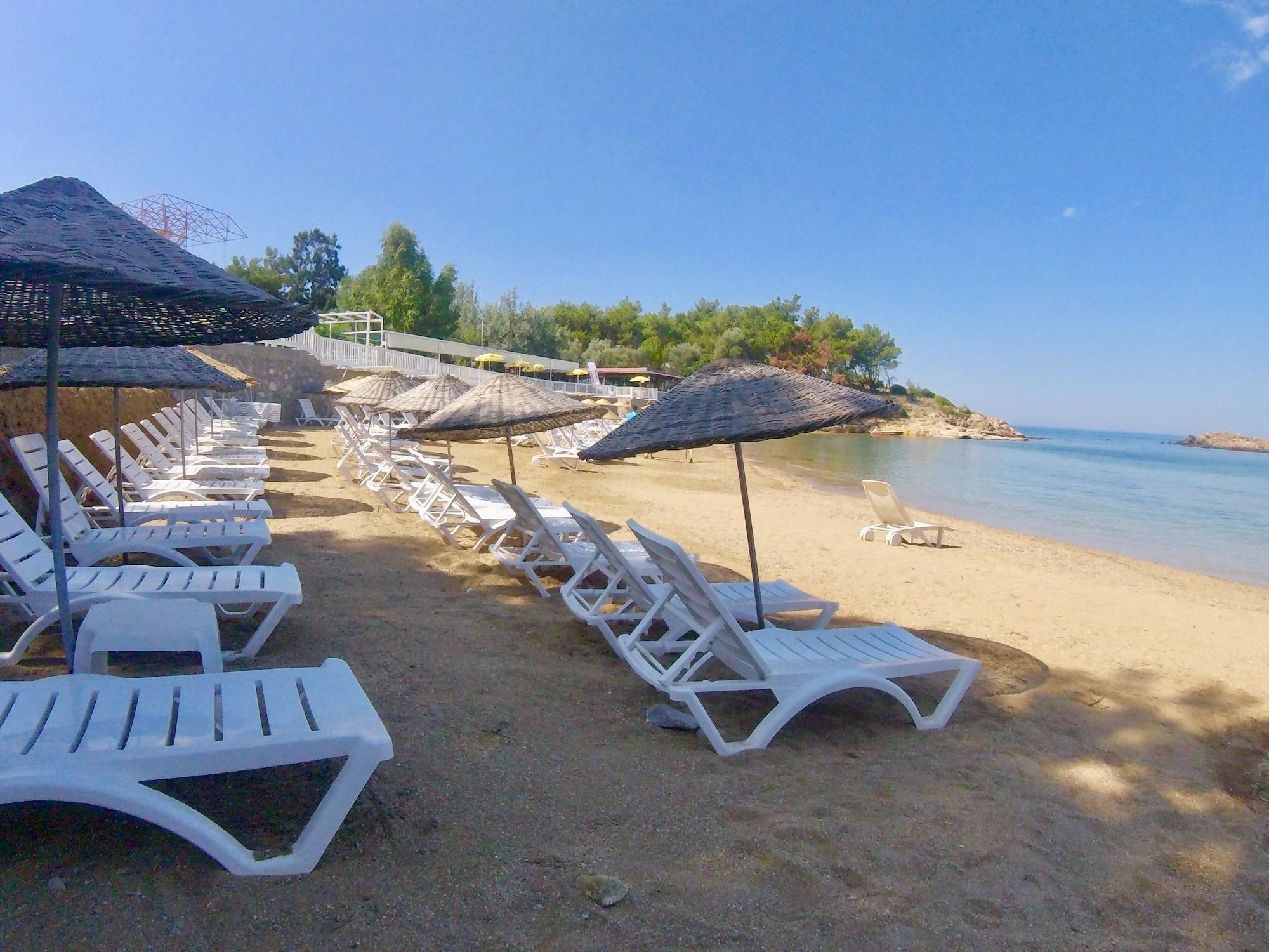Playa Rainbow Bay