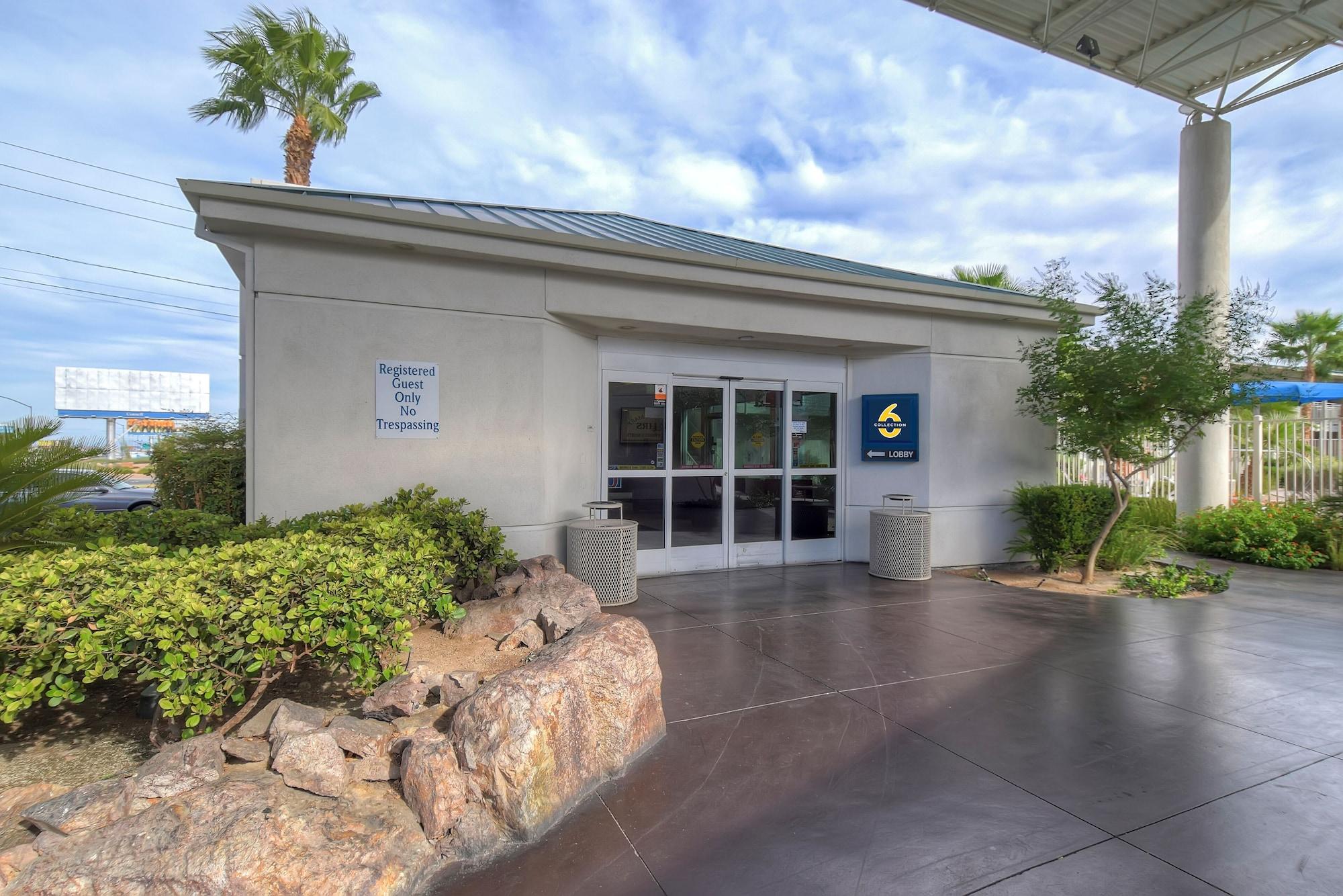 Vista Exterior Studio 6 Suites Las Vegas, NV – Tropicana