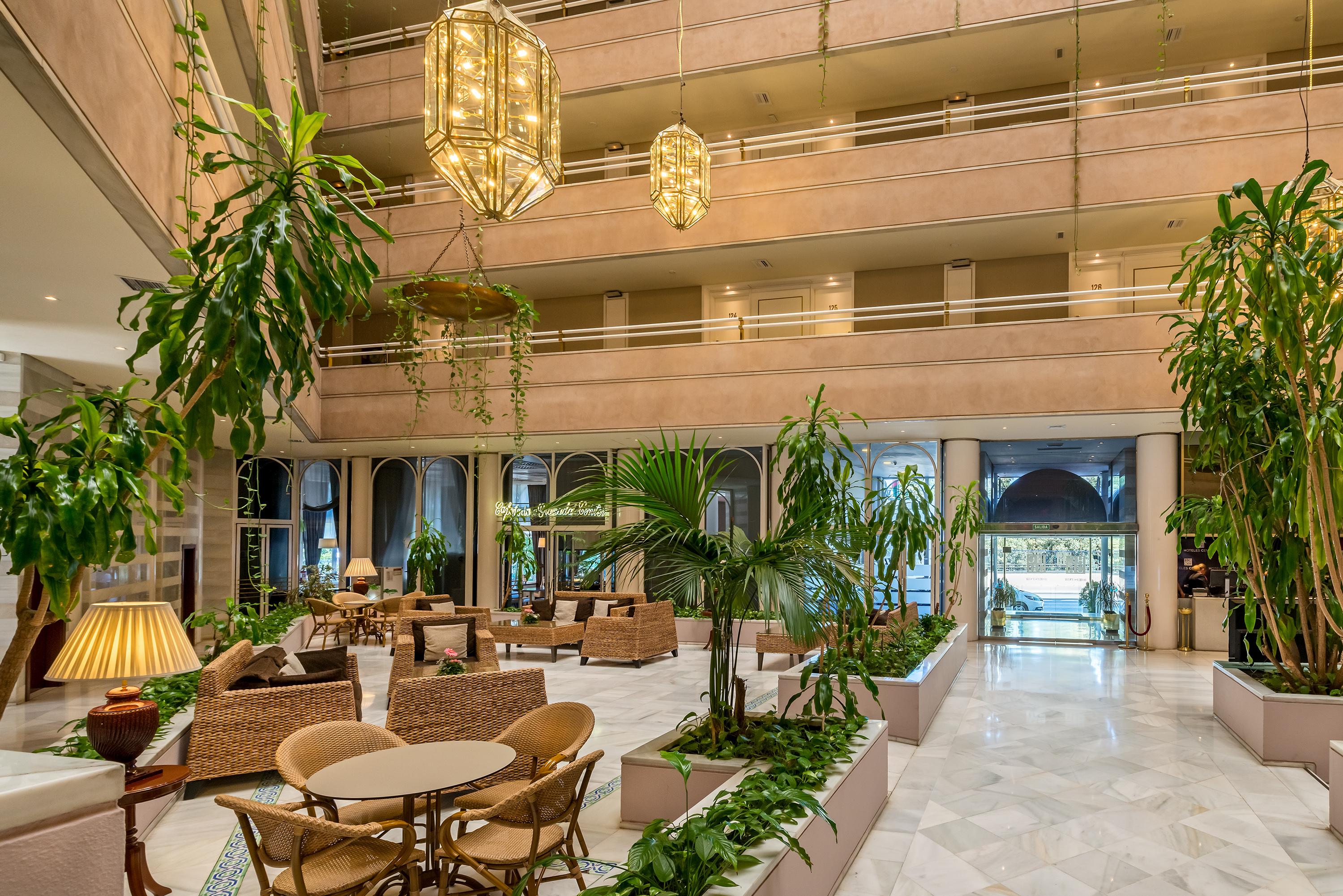 Vista Lobby Hotel Granada Center