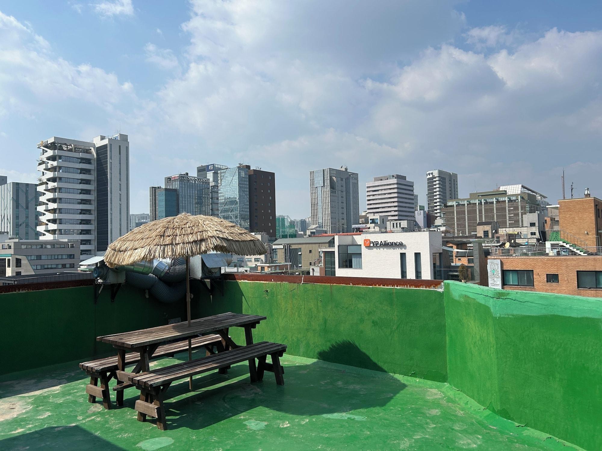 Vista Exterior Gangnam Style Village