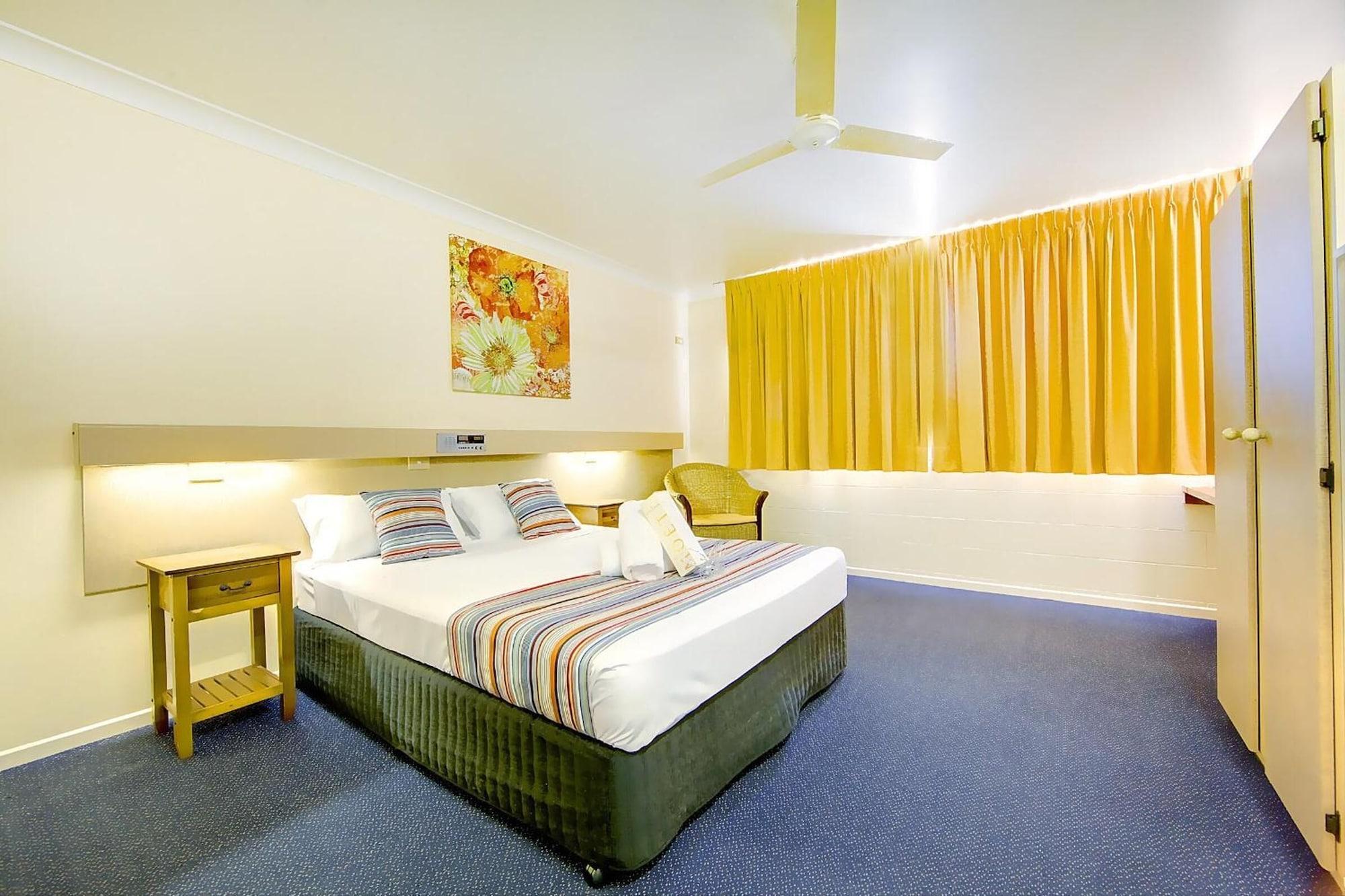 Habitación Raintree Motel