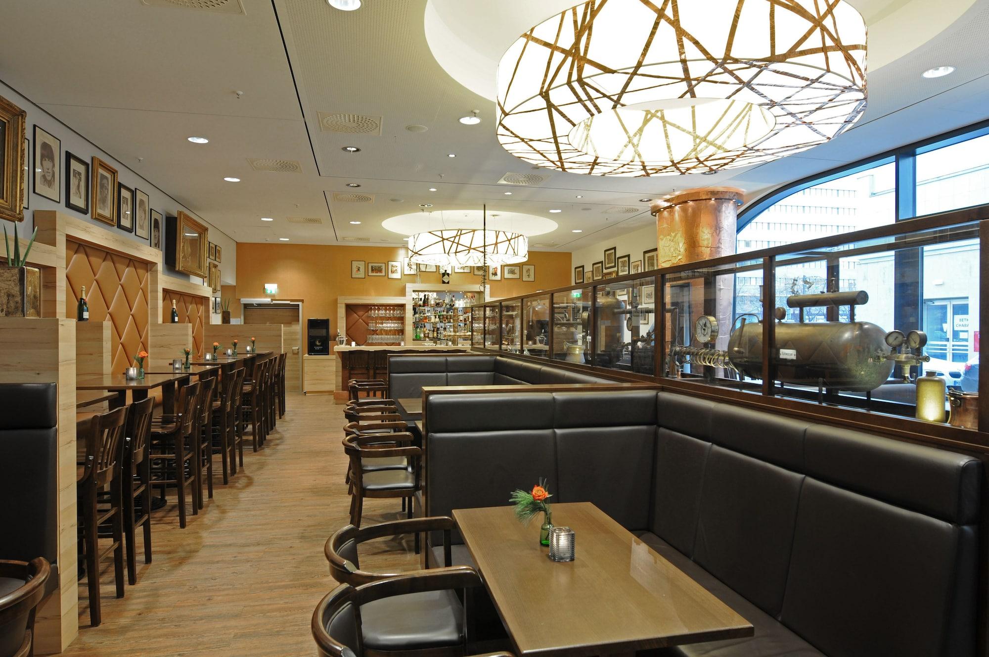 Bar/Salón H4 Hotel Berlin Alexanderplatz