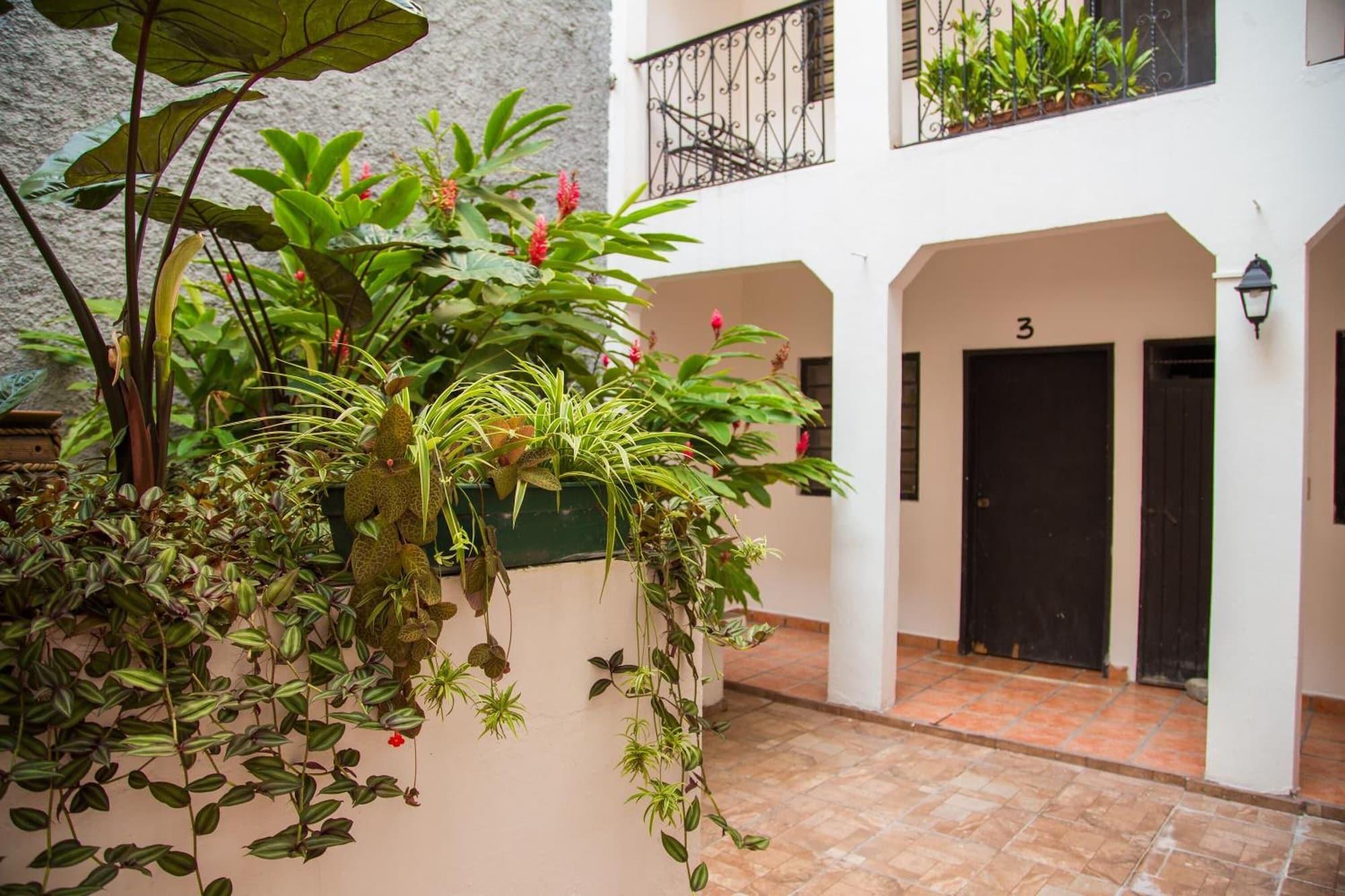 Vista Exterior Posada Kin