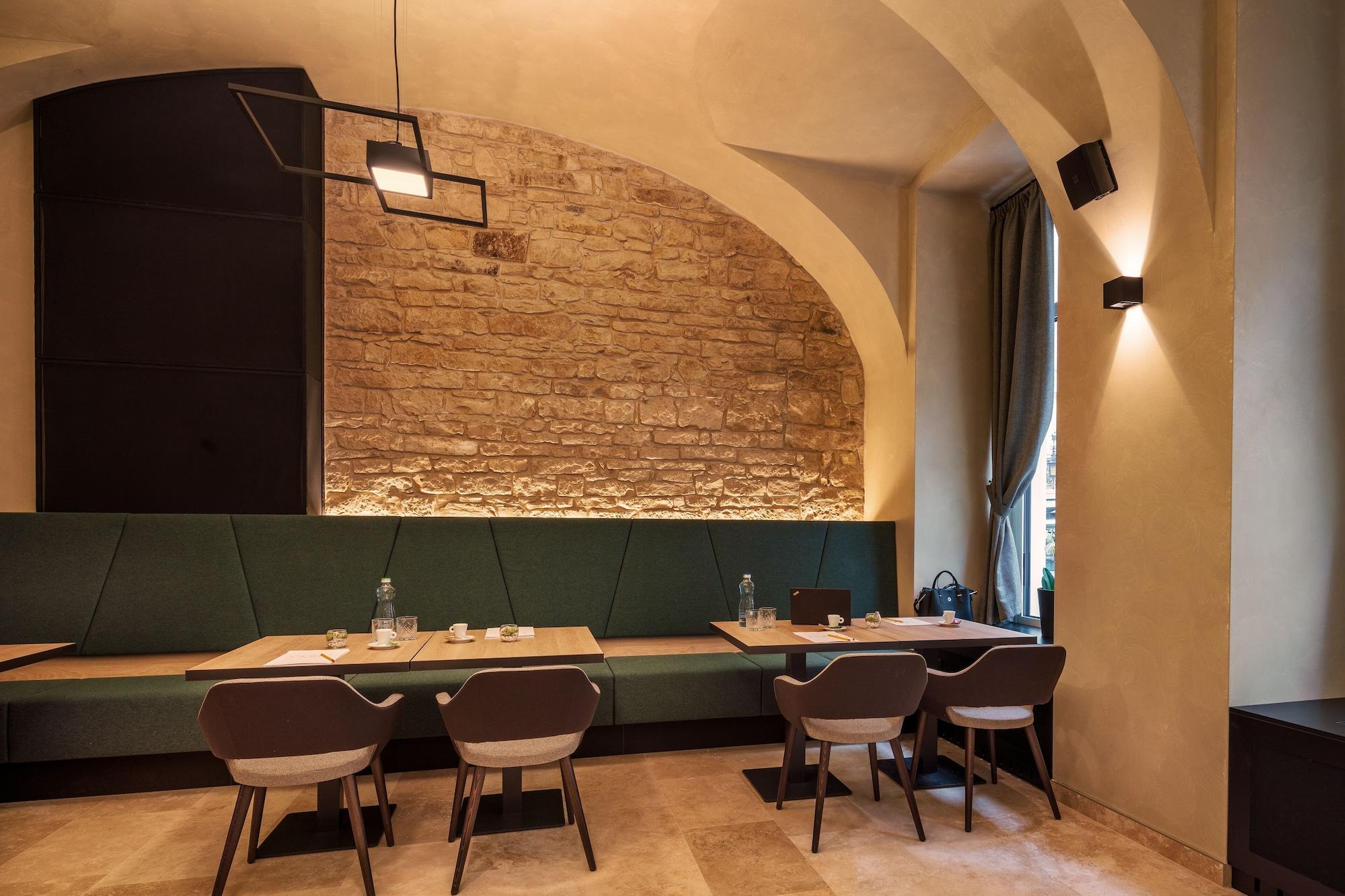 Sala de Reuniones Hotel CUBE Prague