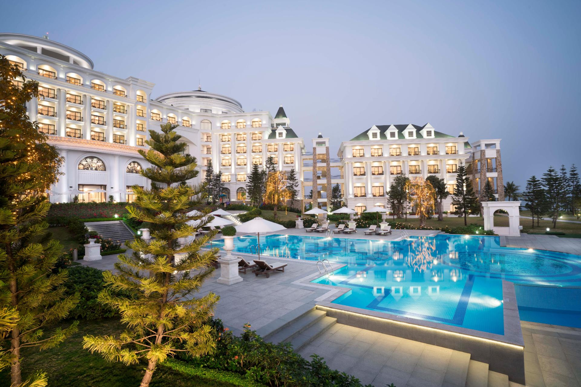Playa Vinpearl Resort & Spa Ha Long