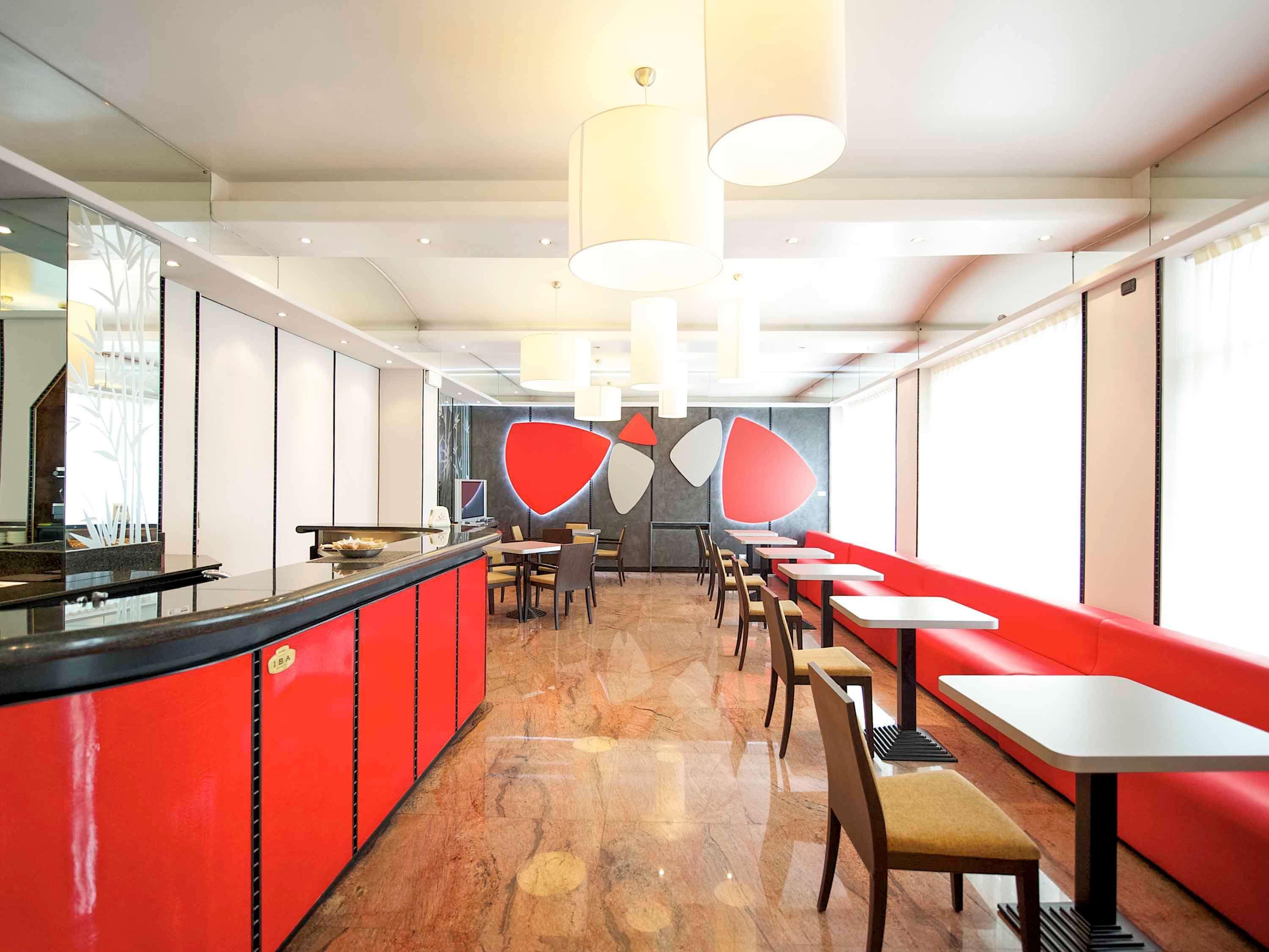 Instalaciones Recreativas ibis Styles Parma Toscanini