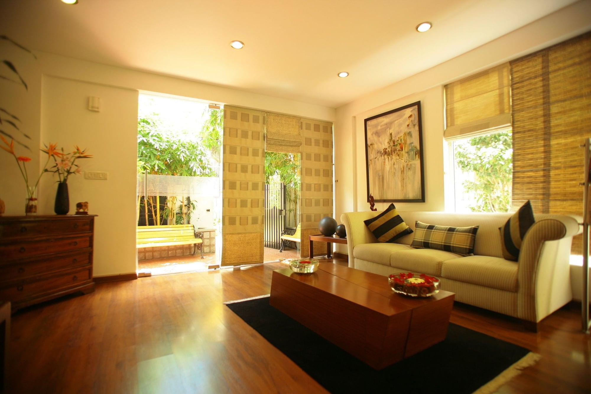 Vista Lobby jüSTa Off MG Road