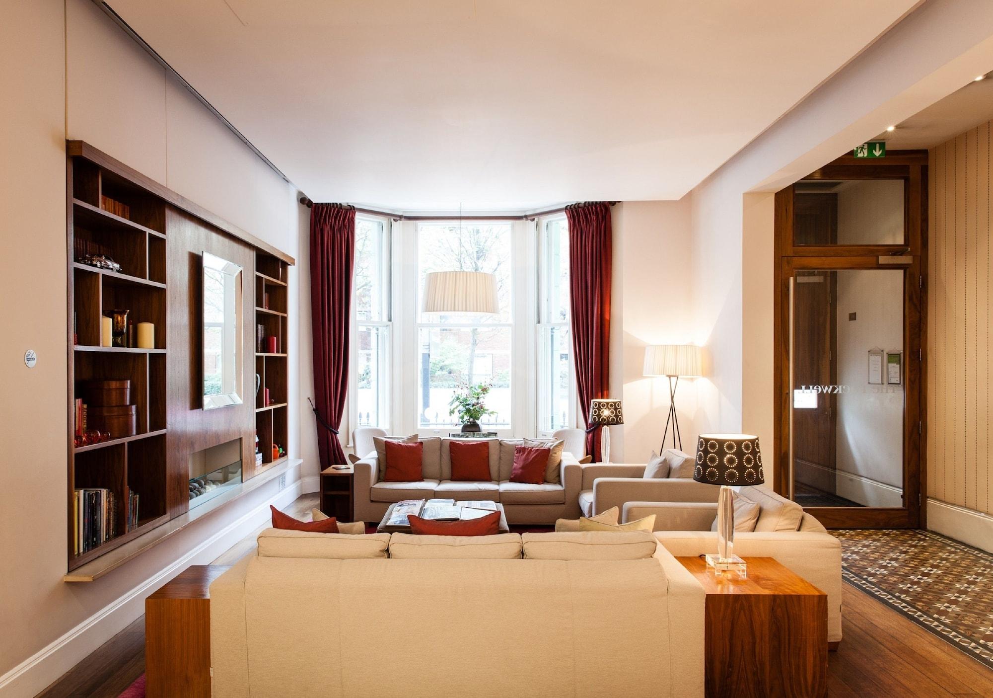 Vista Lobby The Rockwell