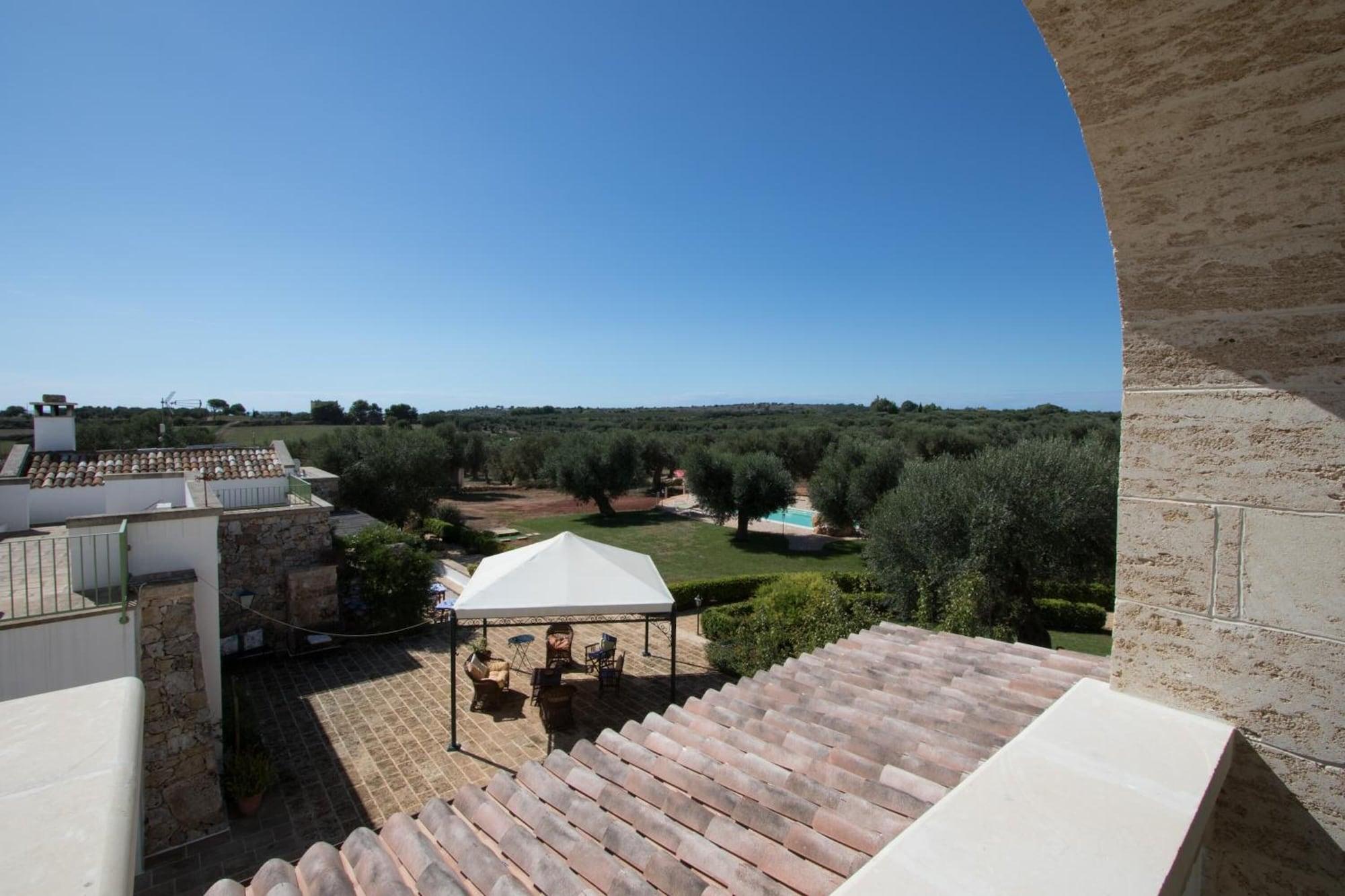 Equipamiento de Habitación Casale De Li Canti