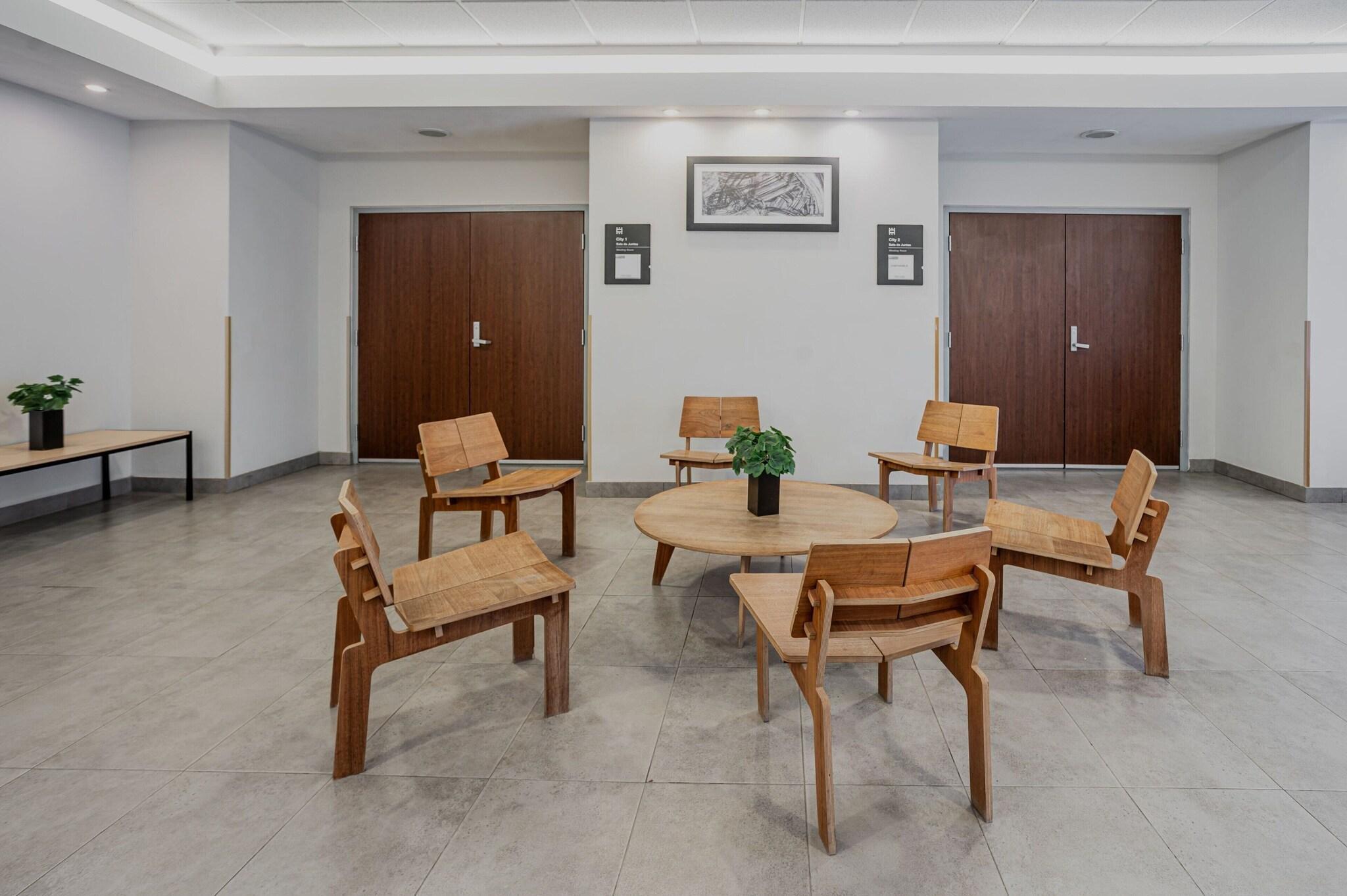 Vista Lobby City Express by Marriott Durango