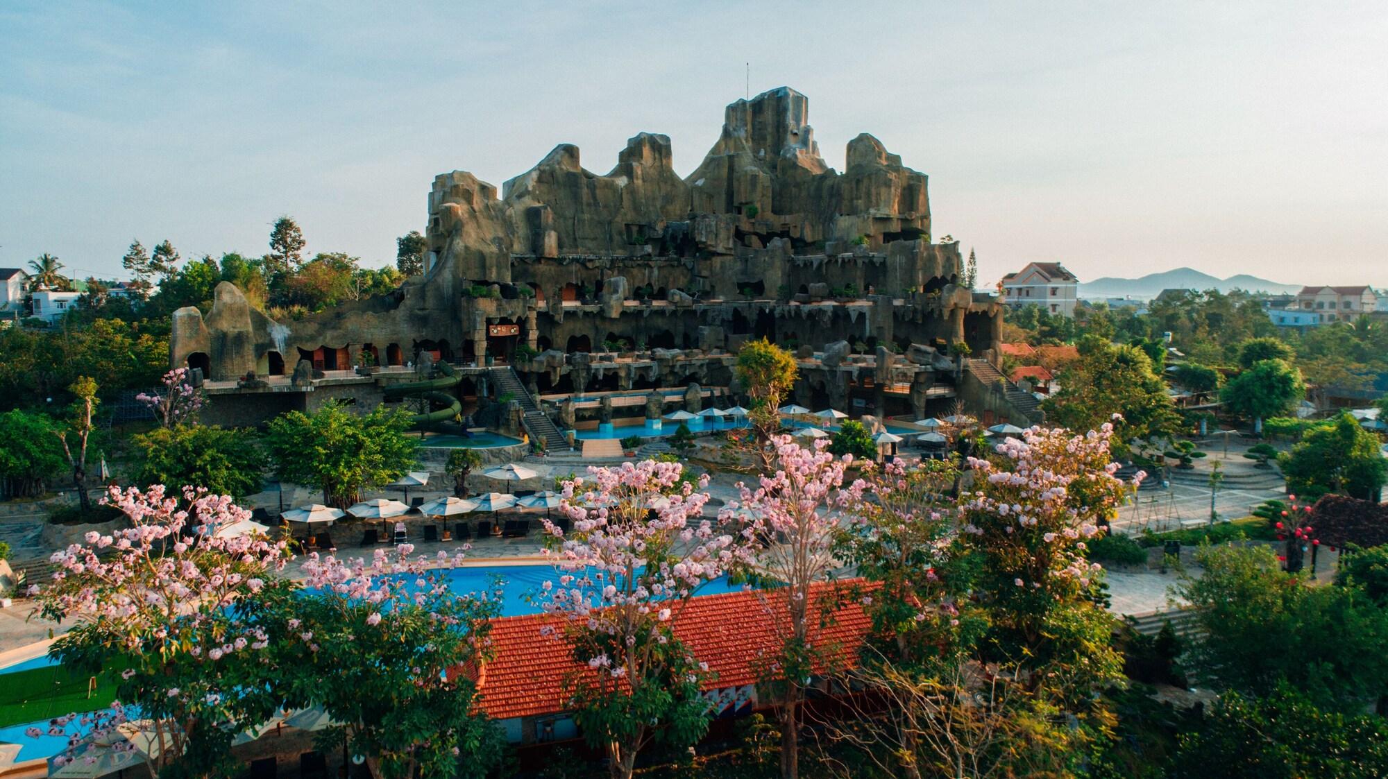 Varios Tea Resort