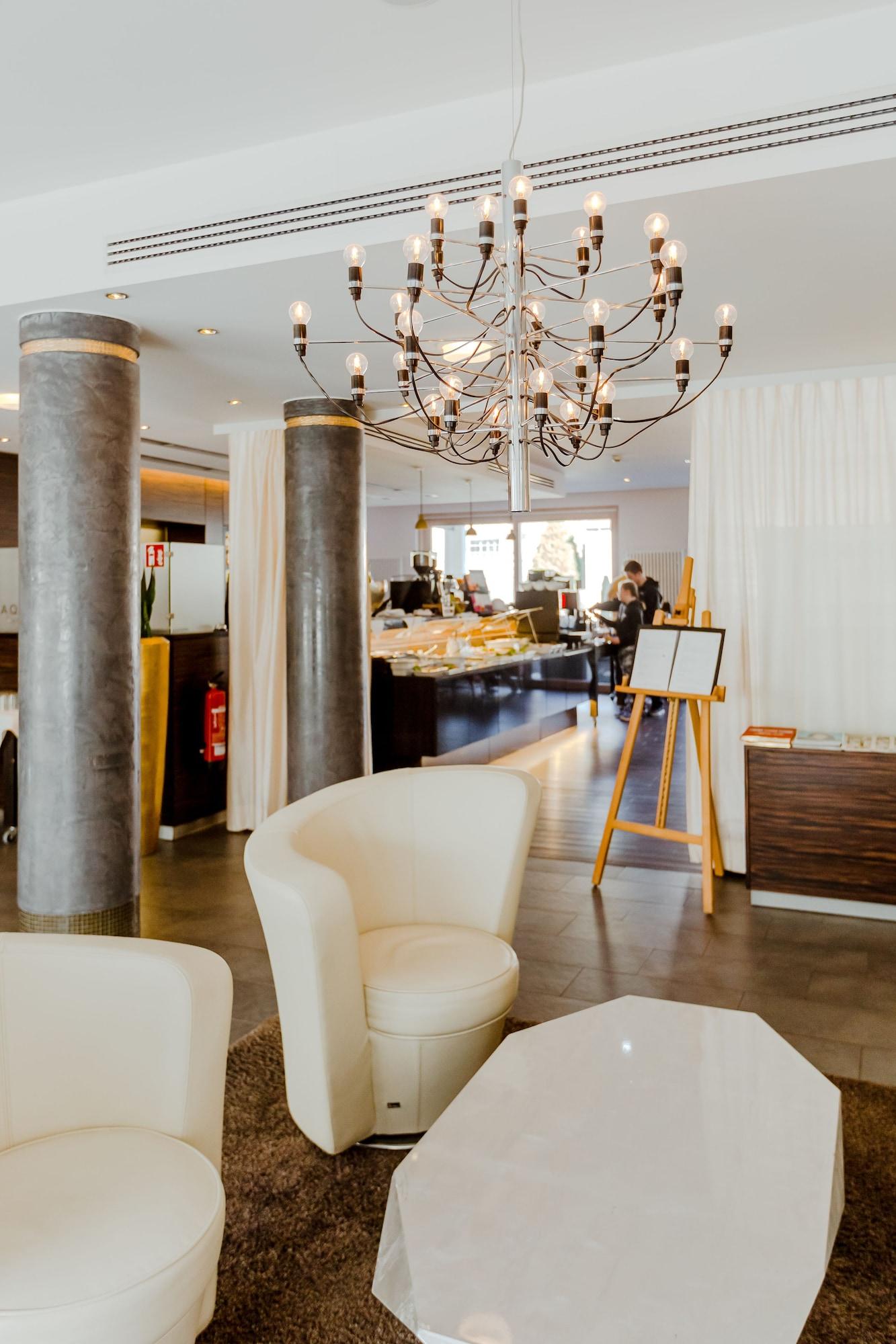 Vista Lobby Aqua Aurelia Suitenhotel an den Thermen