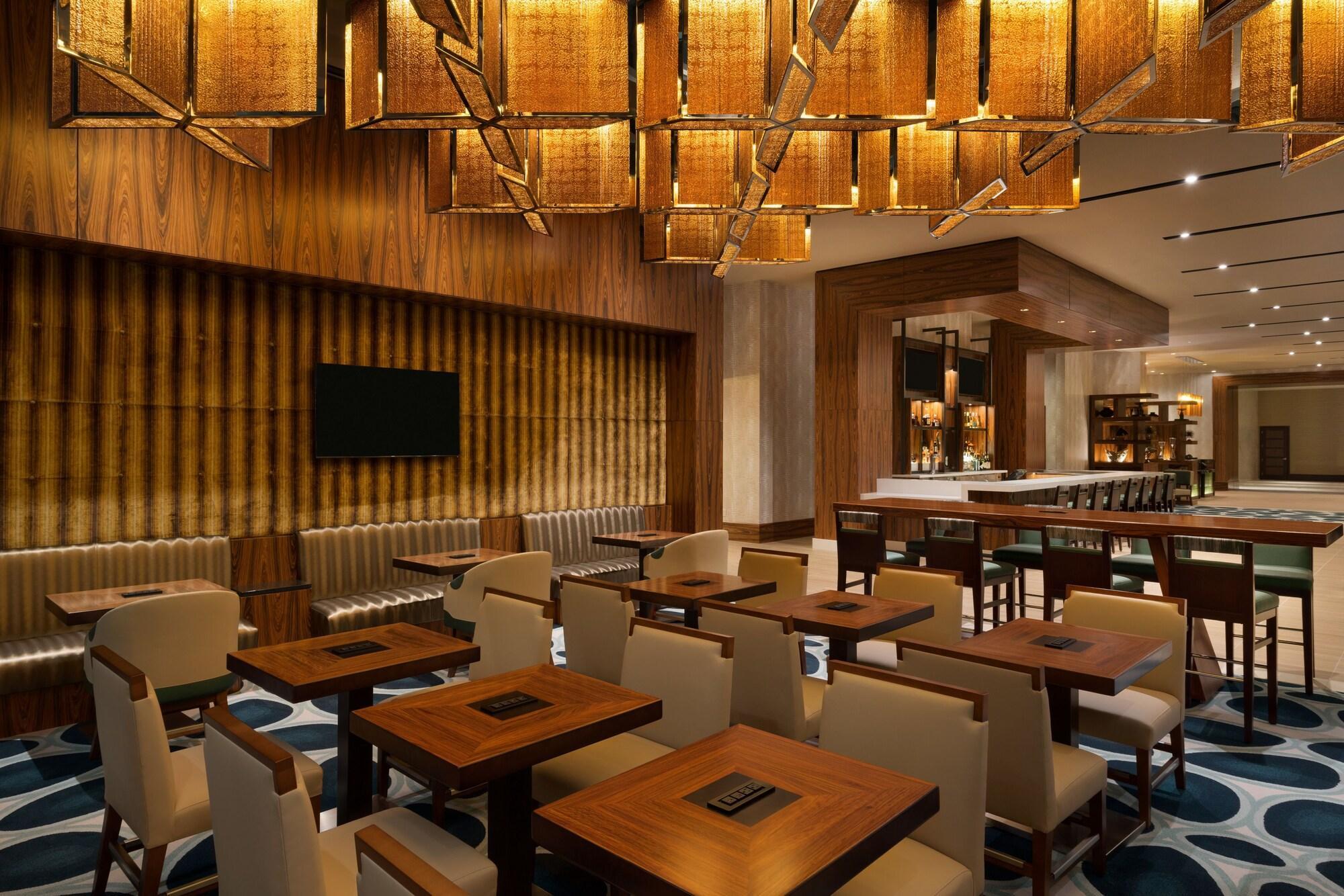 Restaurant The Landing Hotel at Rivers Casino & Resort