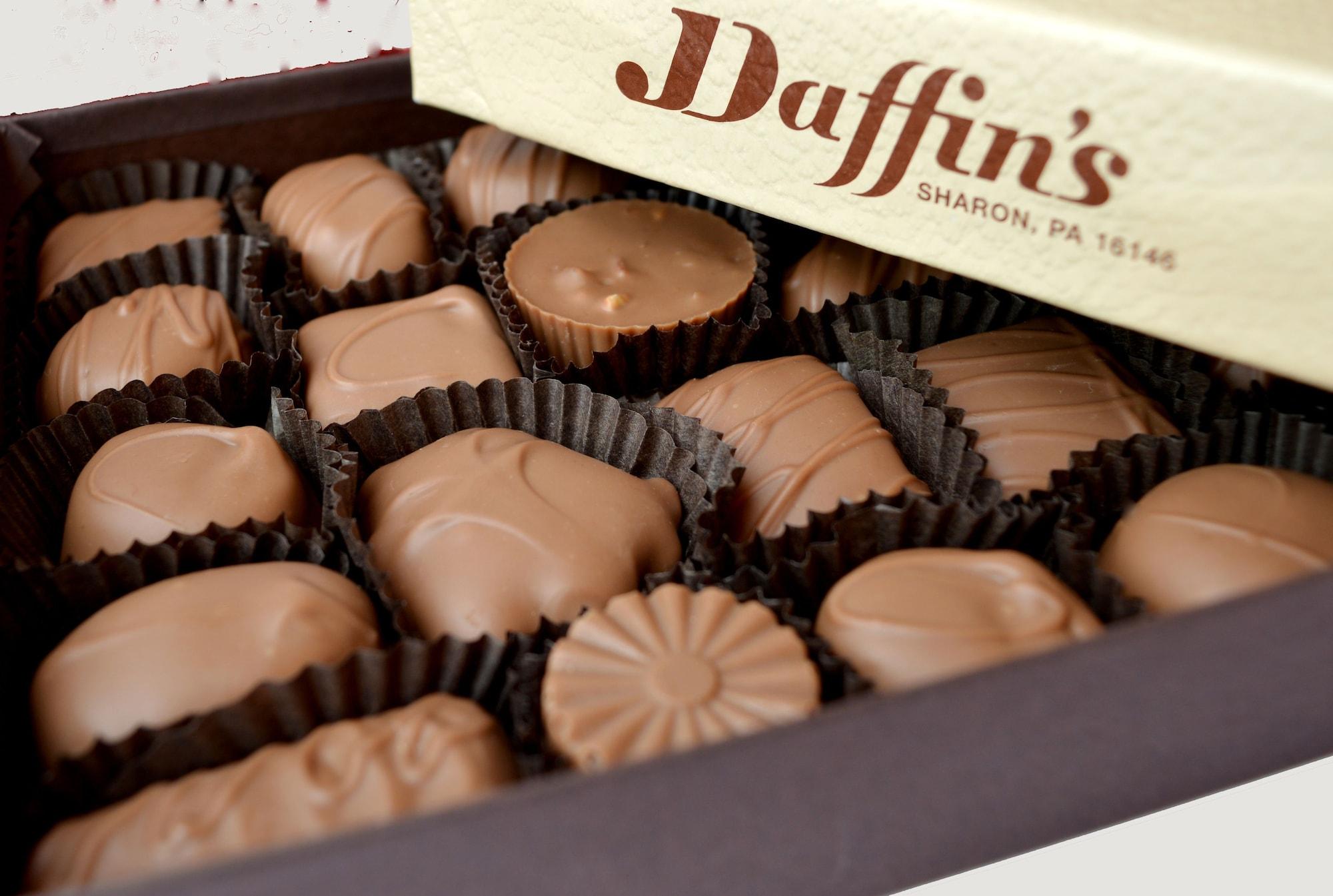 Bar/Salón Super 8 by Wyndham West Middlesex/Sharon Area