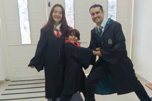 Alquiler Vacacional - Loft Nimbus — Refugio Mágico con Terraza y Árbol Gigante