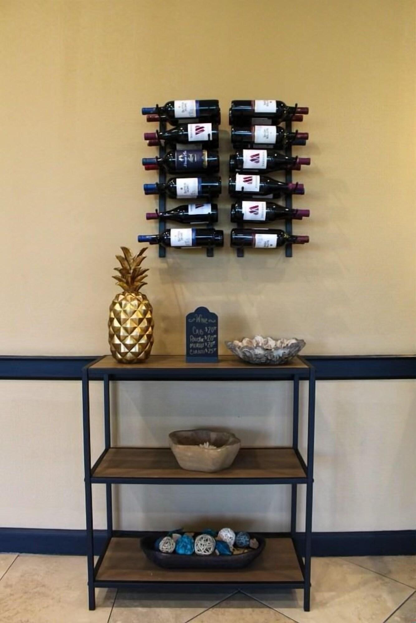 Comodidades del Alojamiento Home Inn Woods Hotel