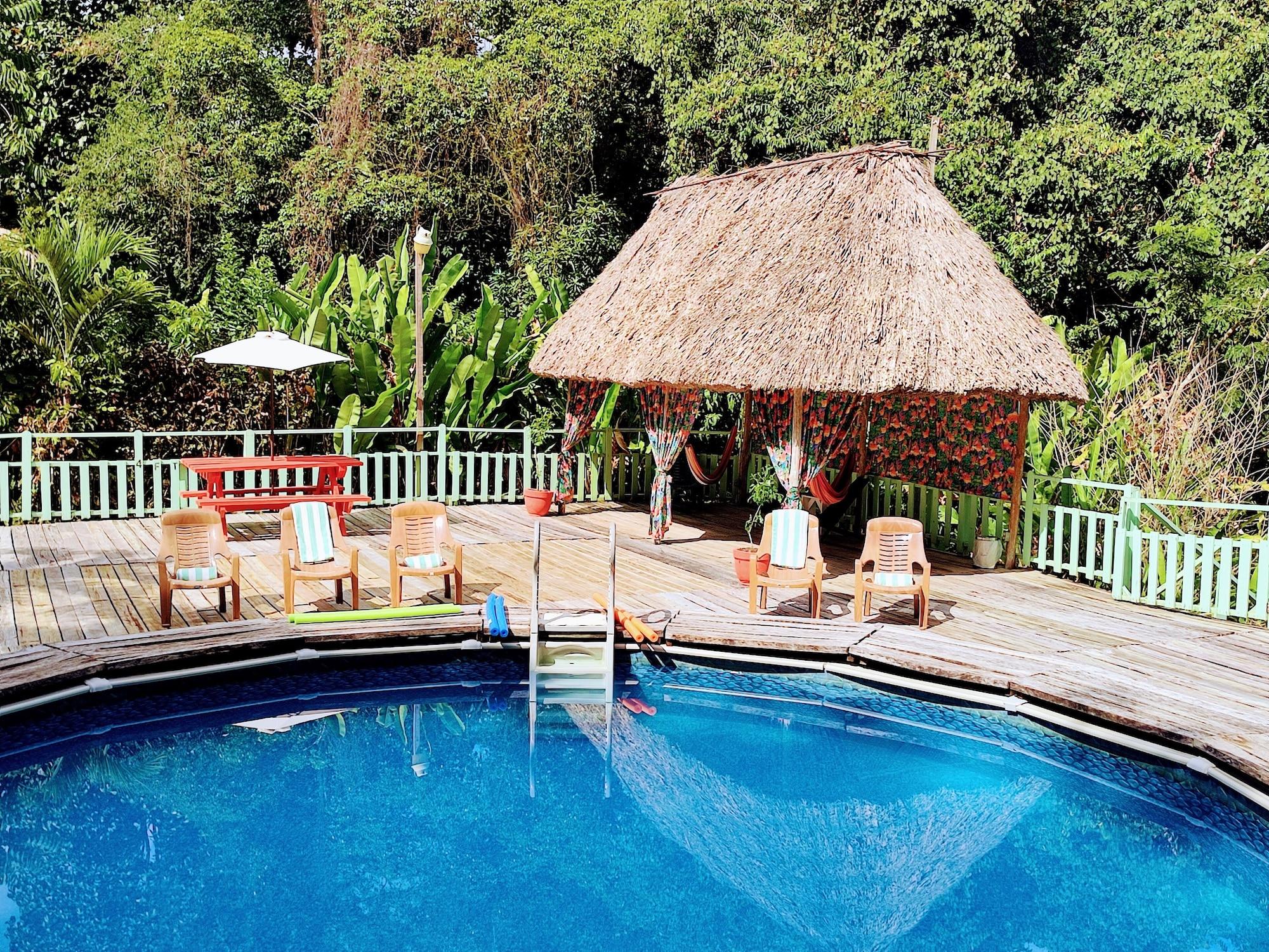 Vista Piscina The Maya Mountain Lodge
