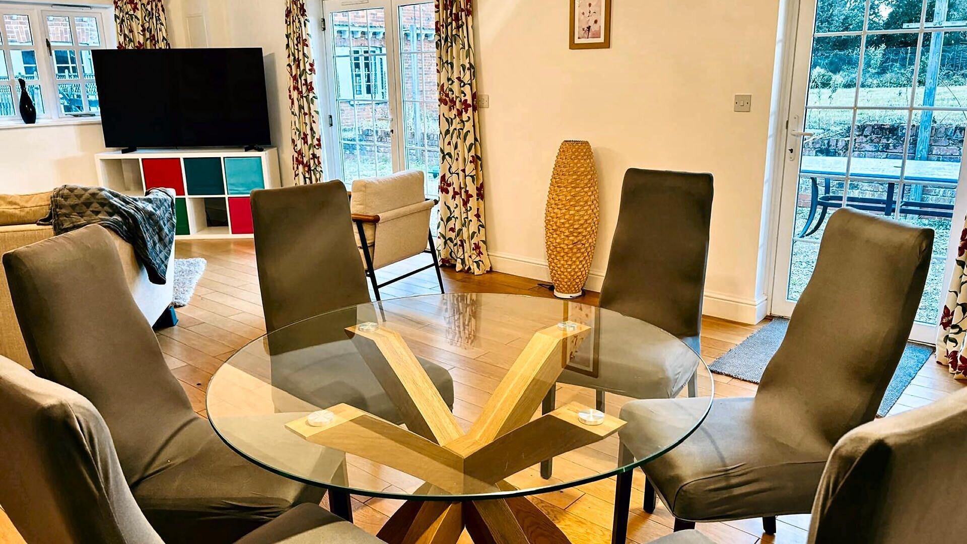 Varios The Crown Inn at Burnham Beeches