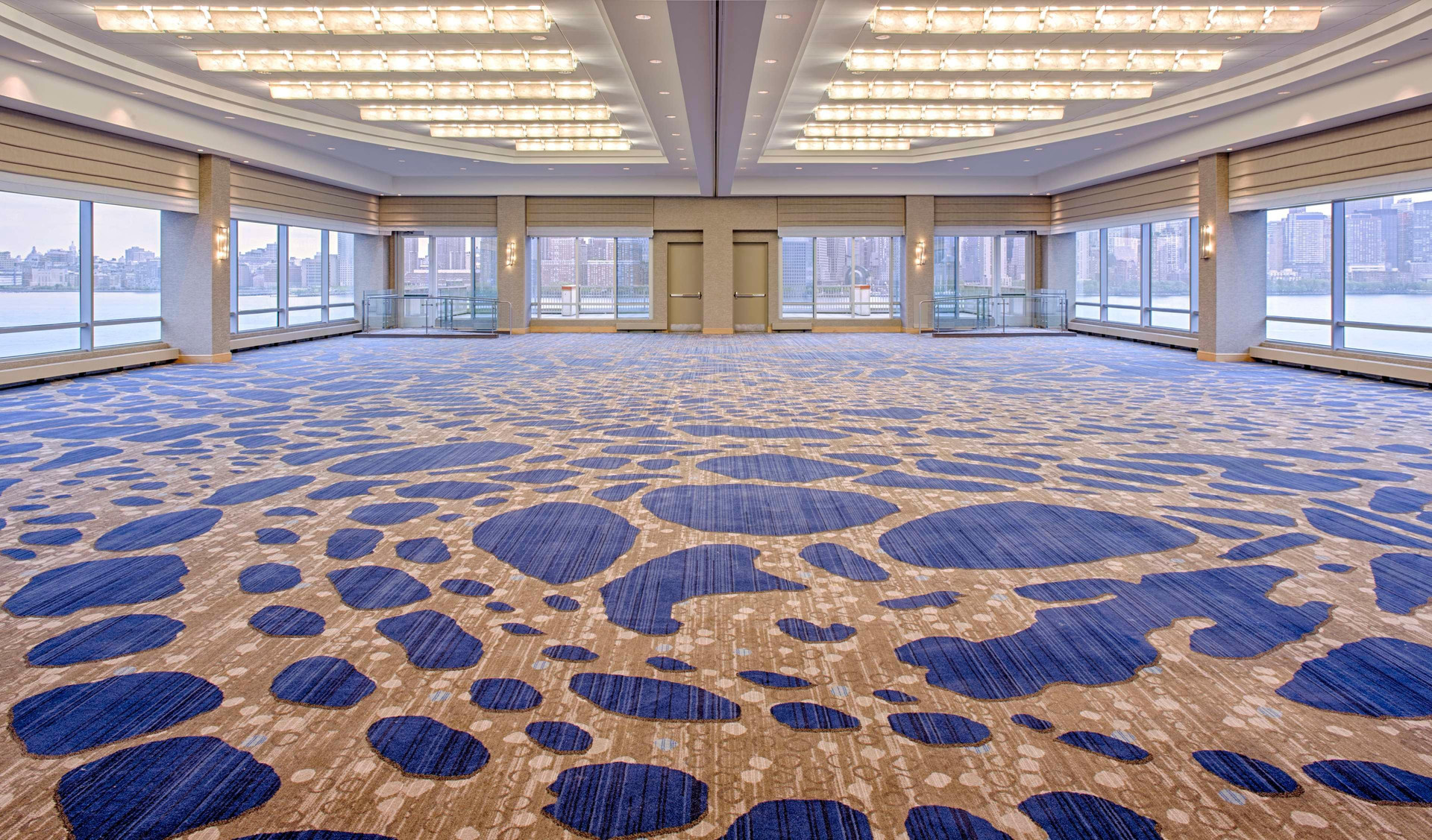 Vista Lobby Hyatt Regency Jersey City on the Hudson