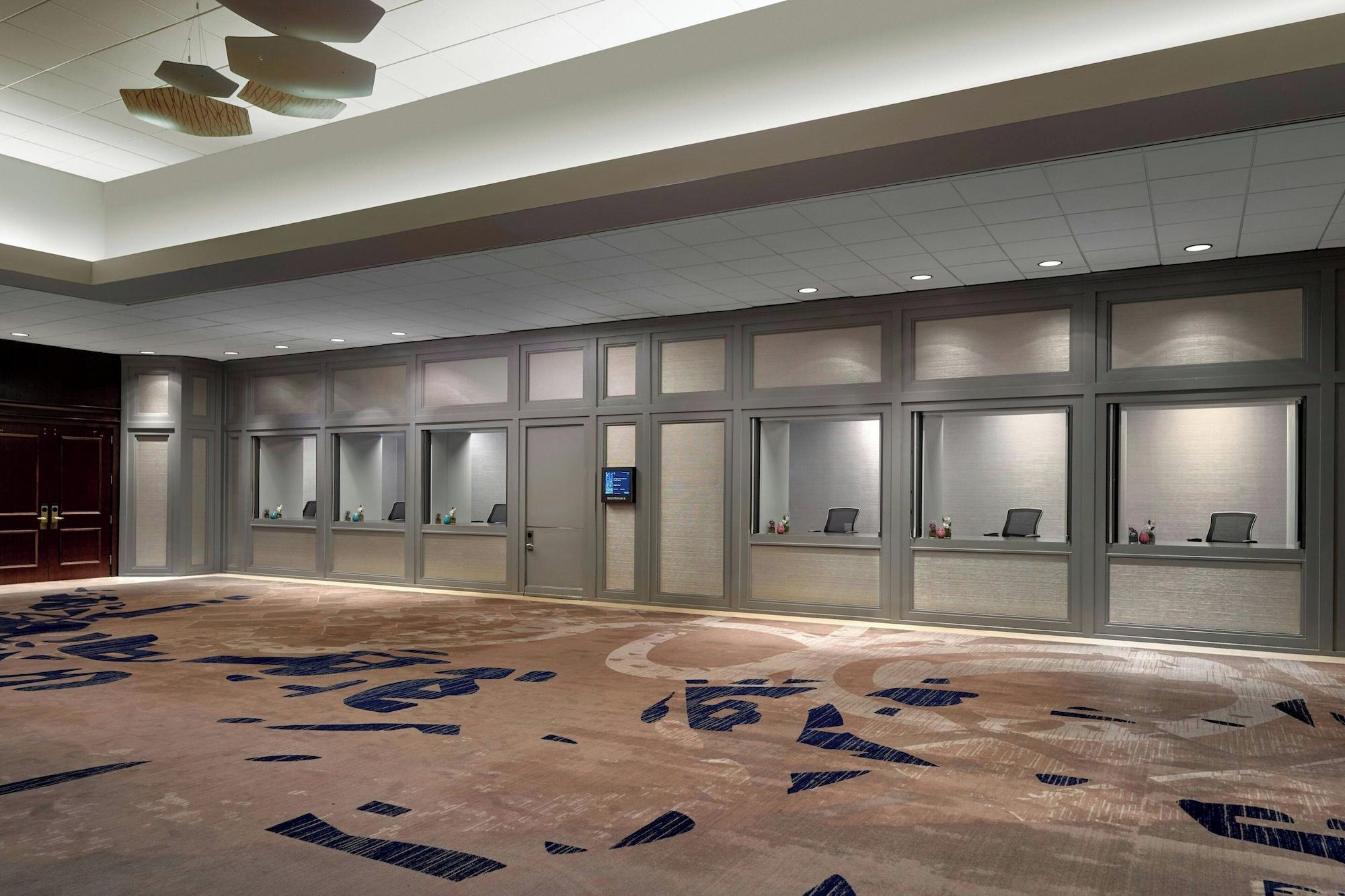 Vista Exterior Renaissance Atlanta Waverly Hotel & Convention Center