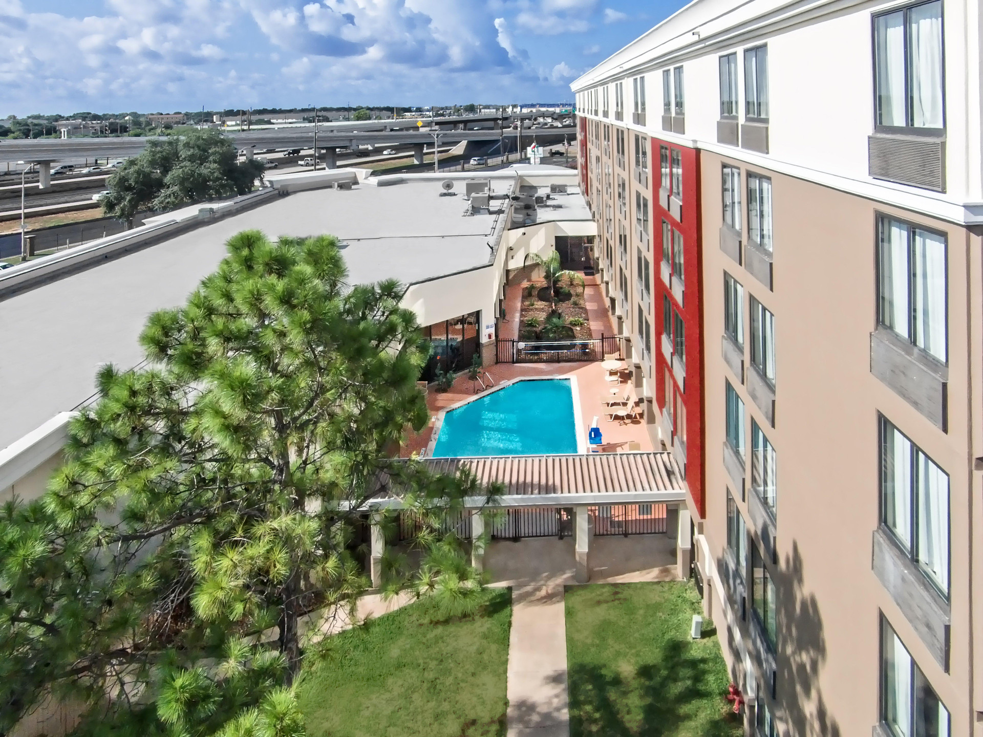 Vista Exterior Wyndham Houston Sugarland