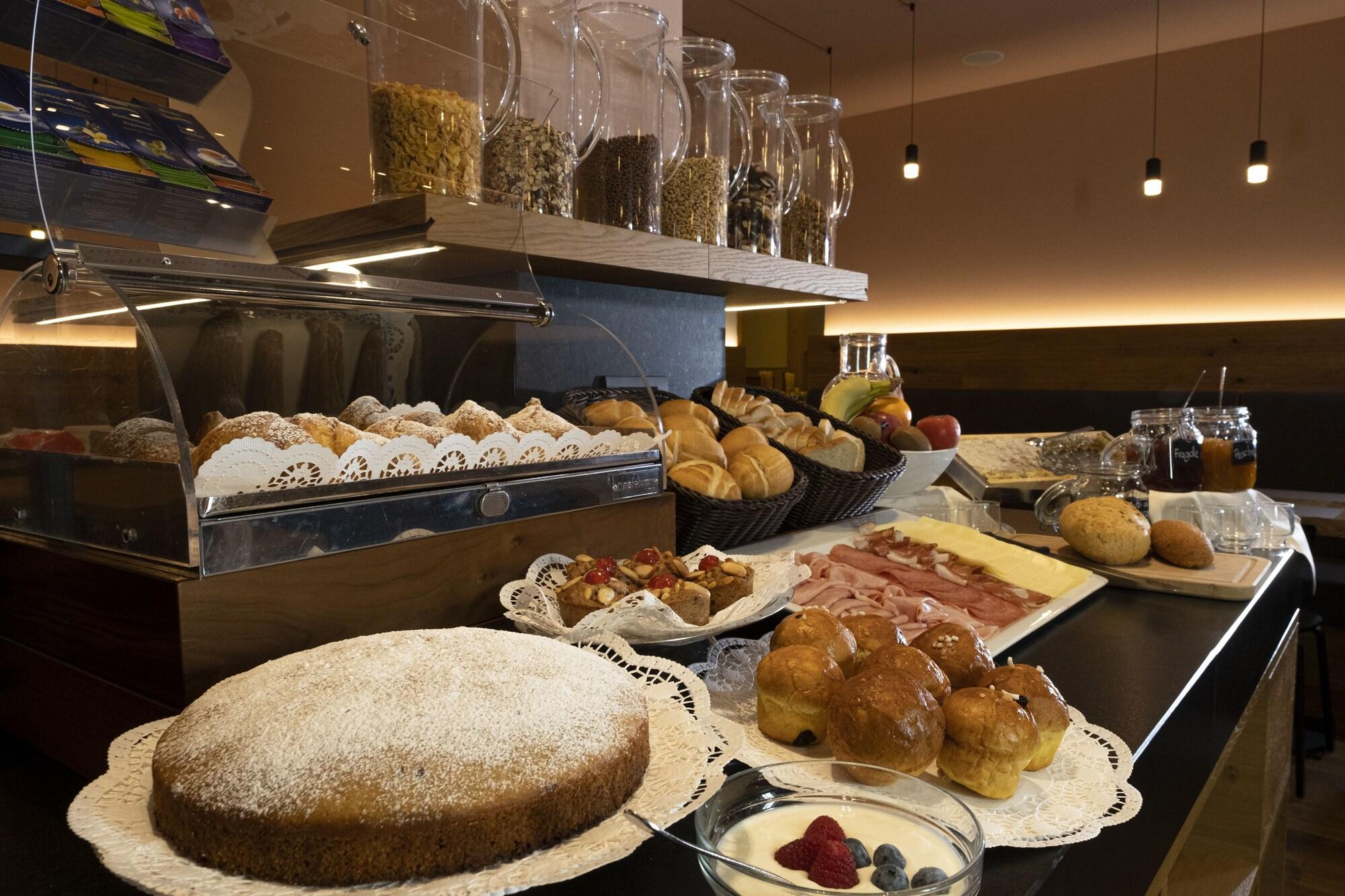 Restaurant Active Hotel Rosat