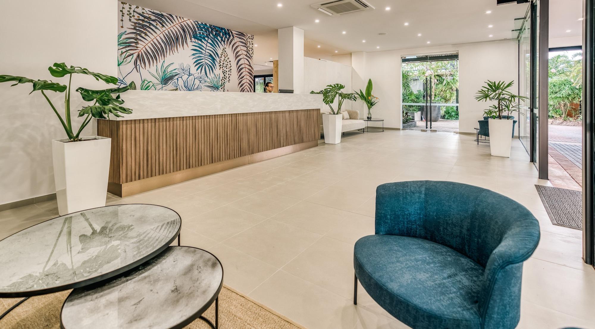 Vista Lobby Palms City Resort