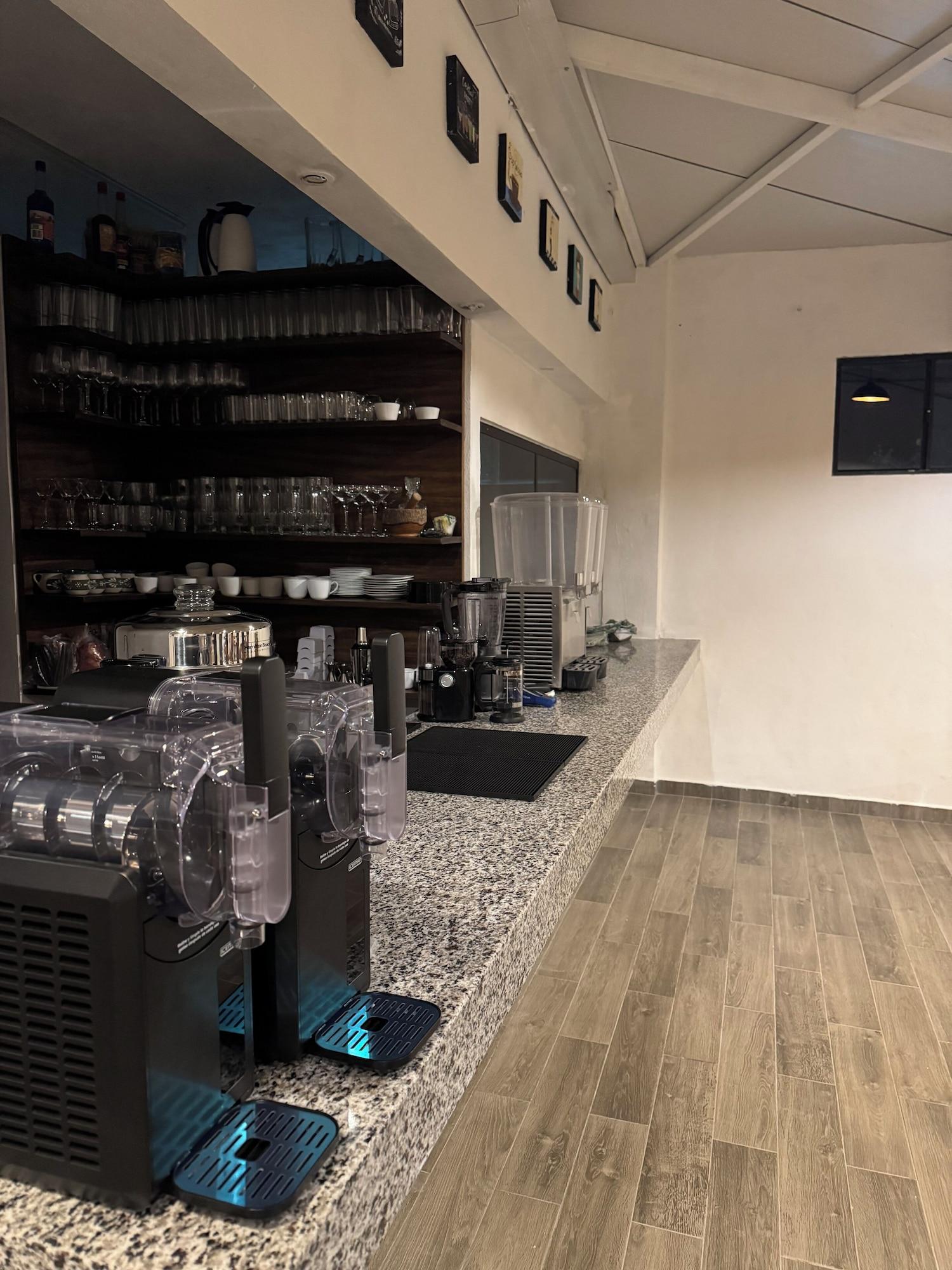 Bar/Salón Hotel Kocai Izamal