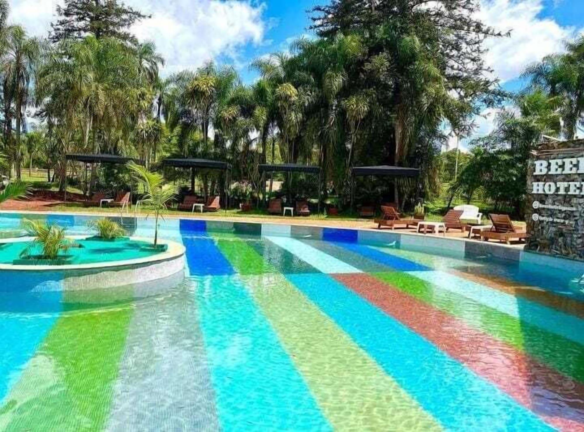 Vista Exterior Beer Hotel Iguazu - Hostel